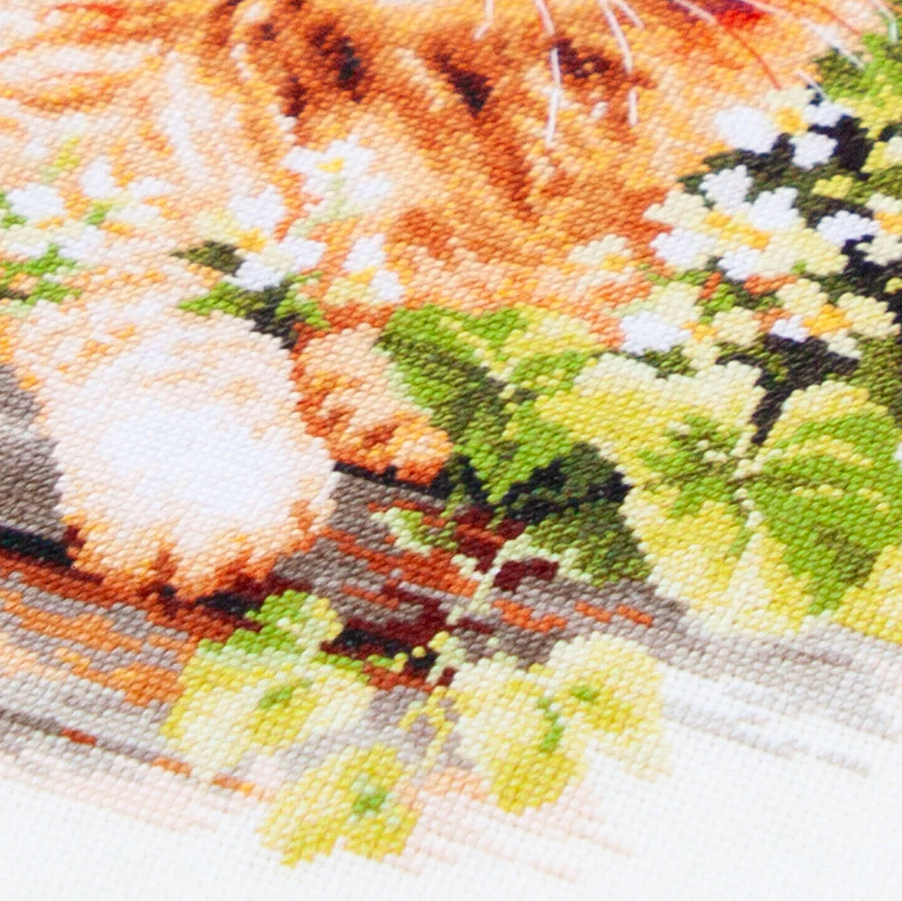 The Ginger Cat 70-22 Counted Cross-Stitch Kit - Image 9