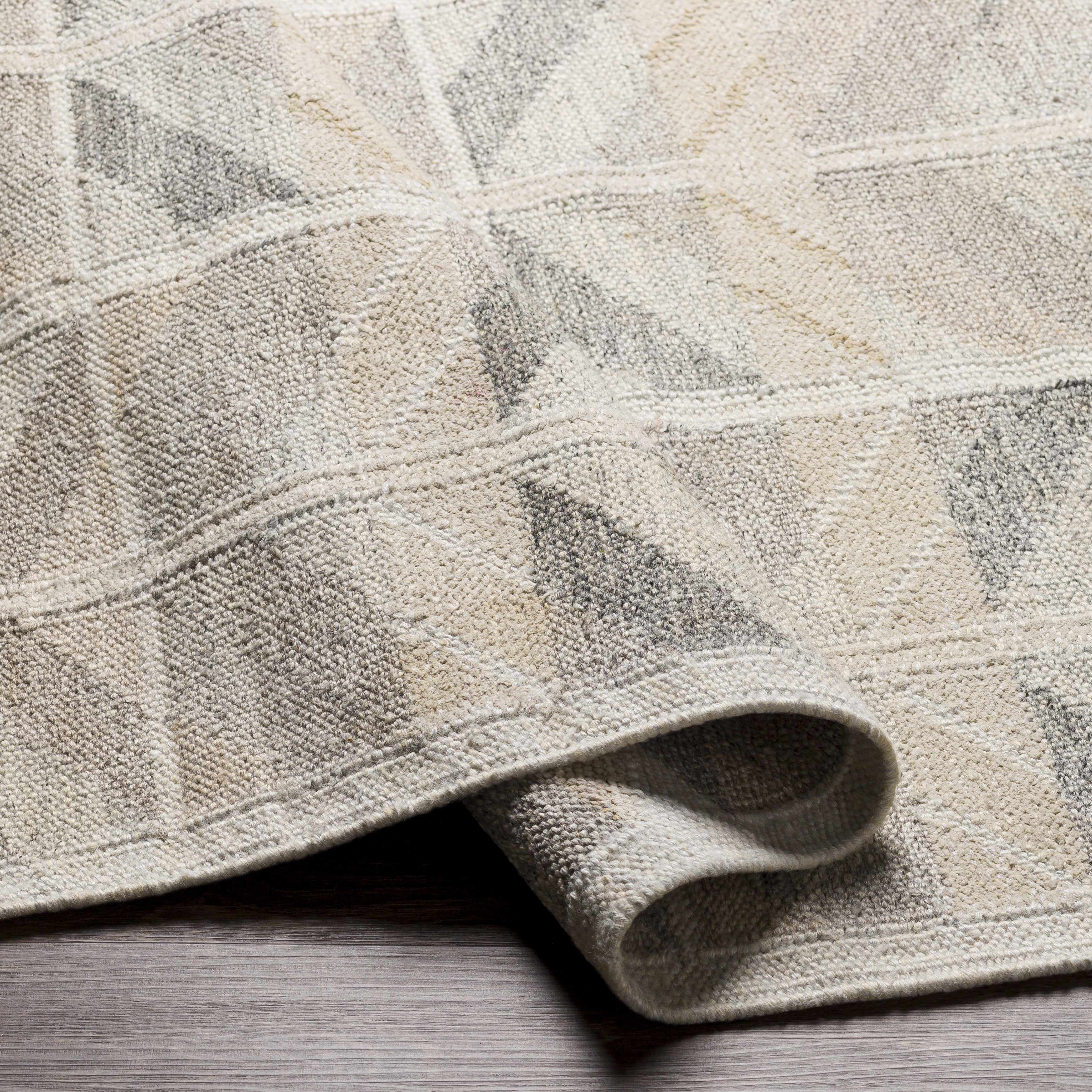 The Halona Rug - Image 5