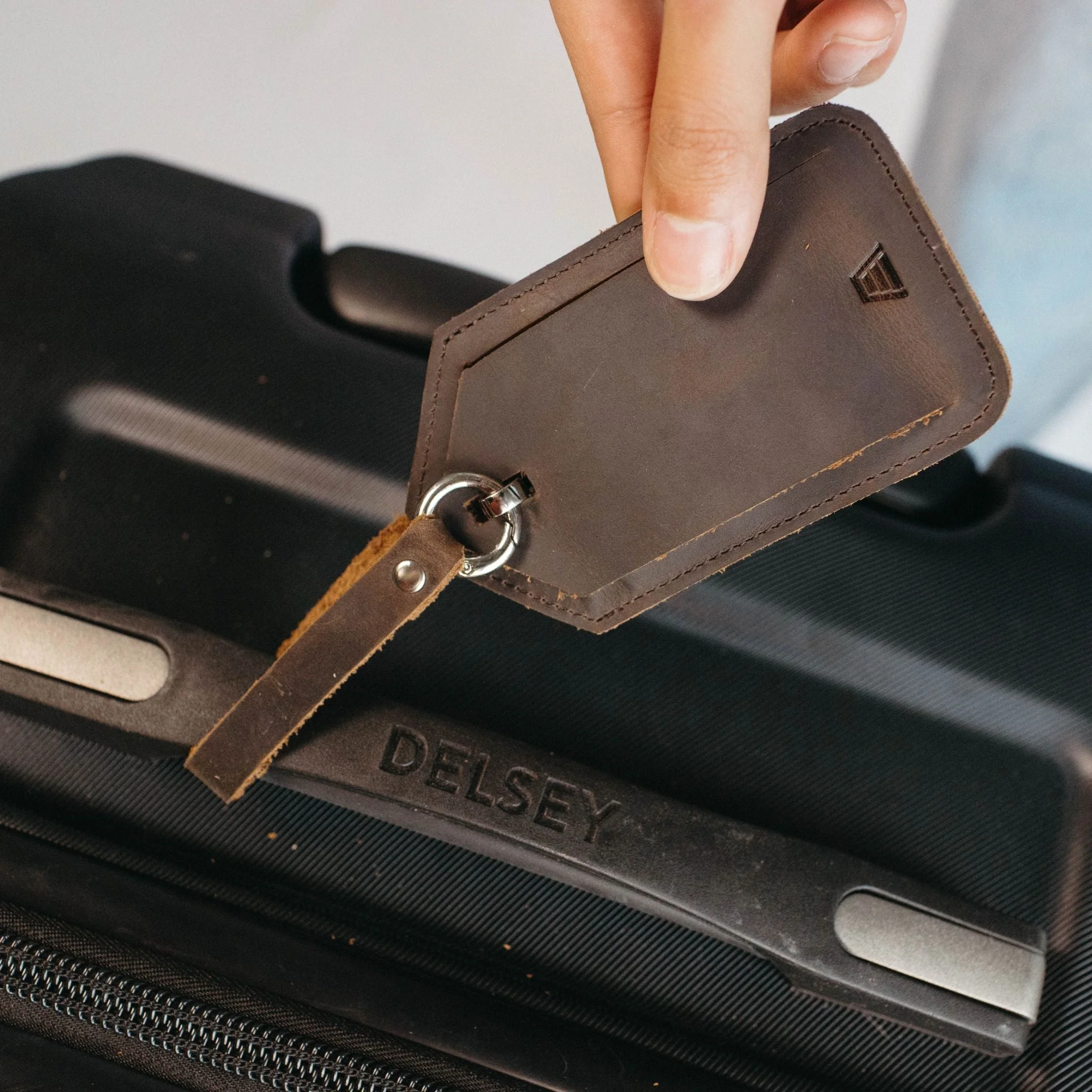 The Luggage Tag - Image 22