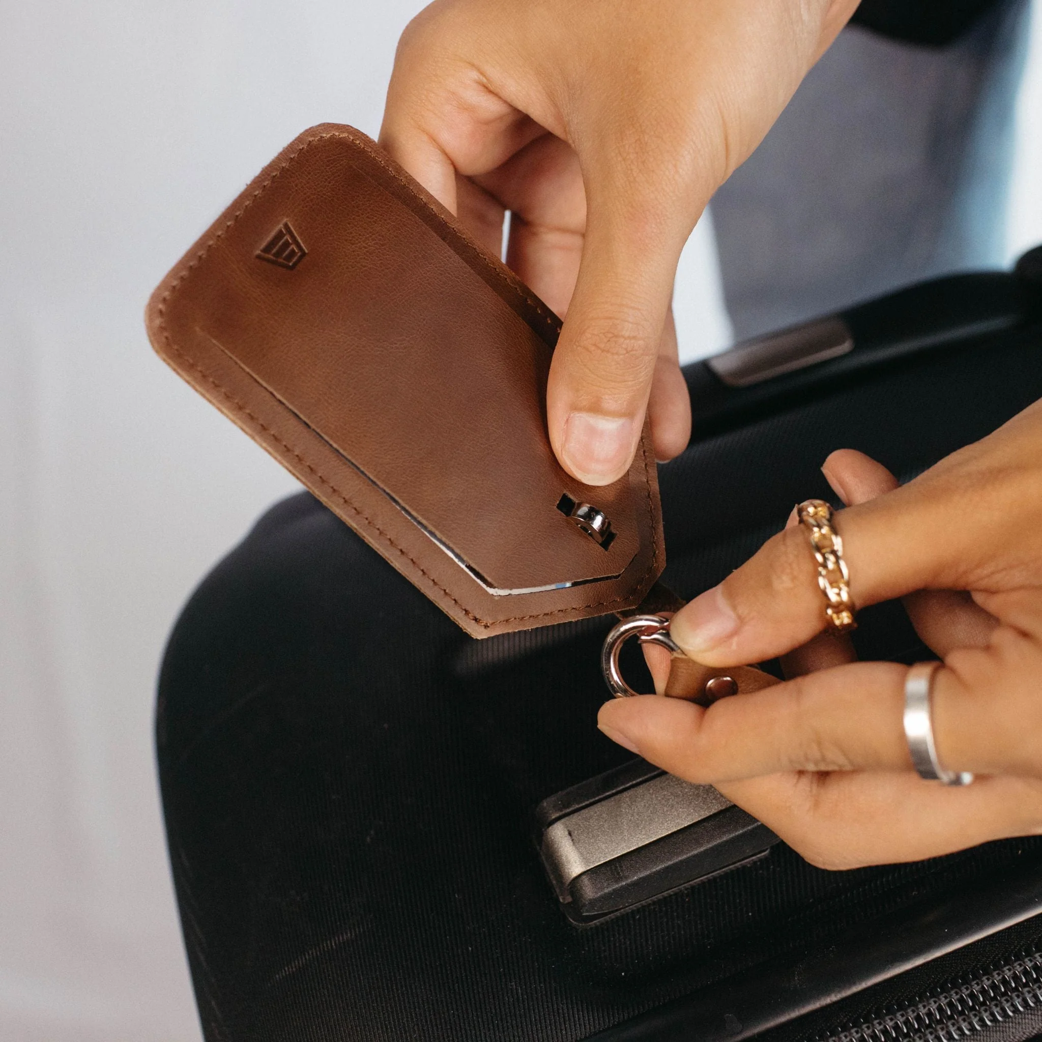 The Luggage Tag - Image 4
