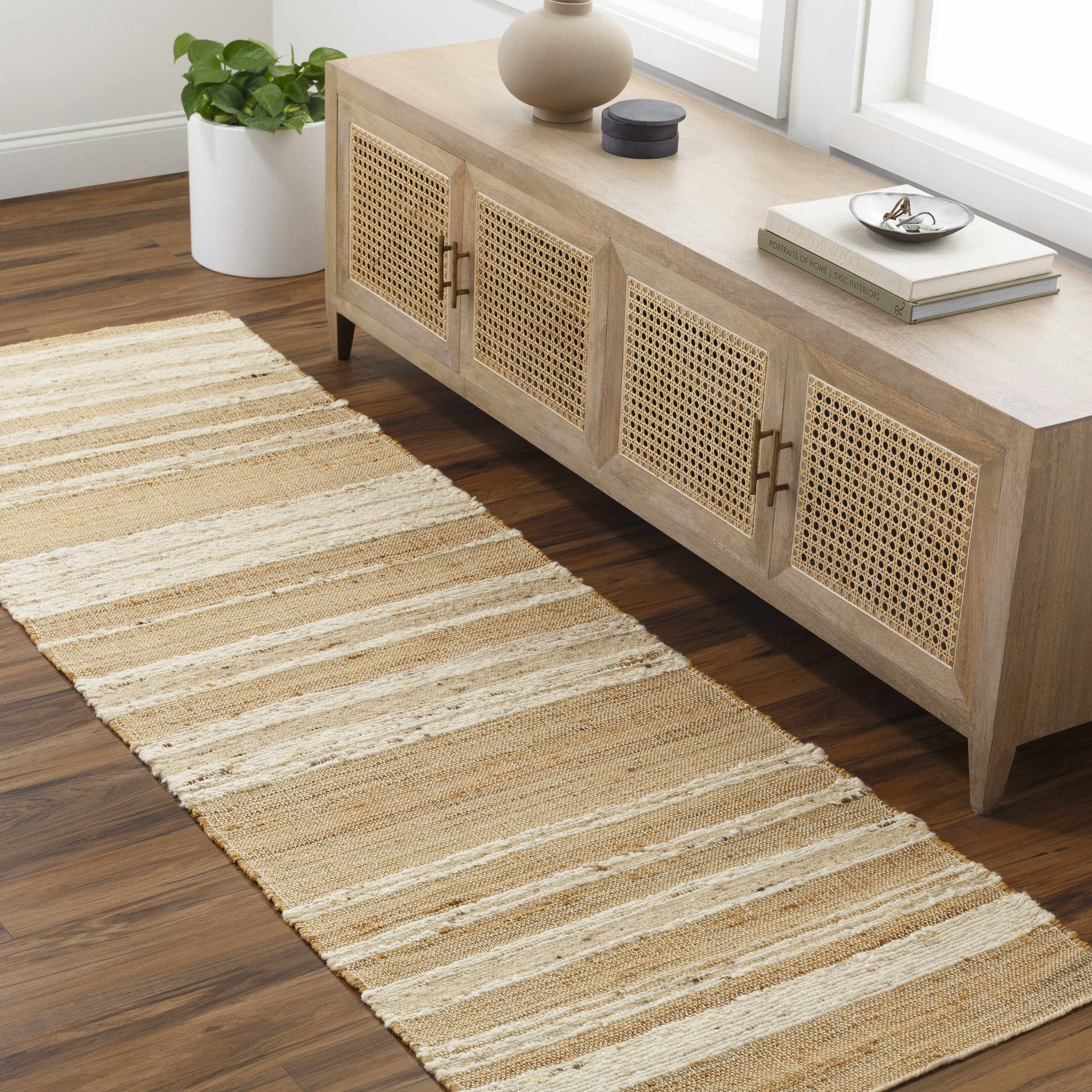 The Lumen Rug - Image 9