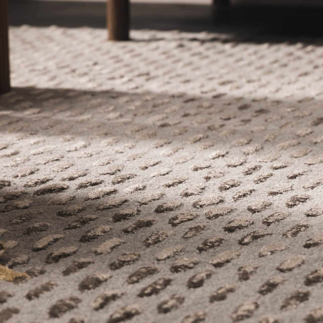 The Lyra Wool Rug - Image 11