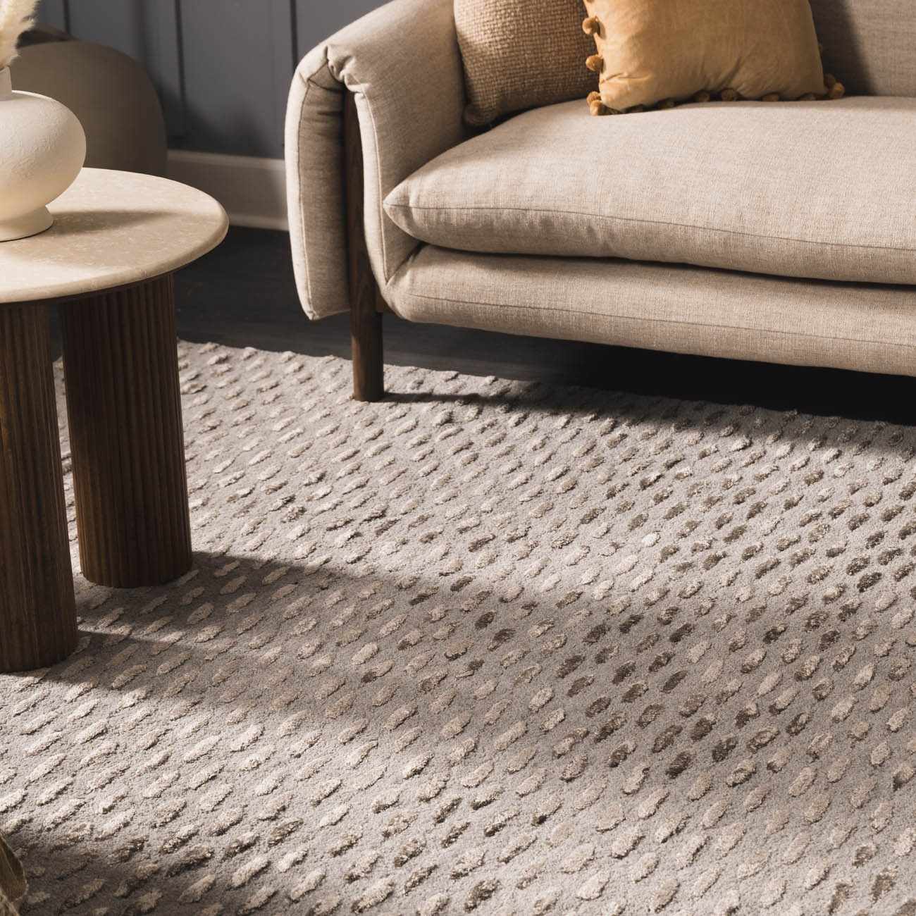 The Lyra Wool Rug - Image 4
