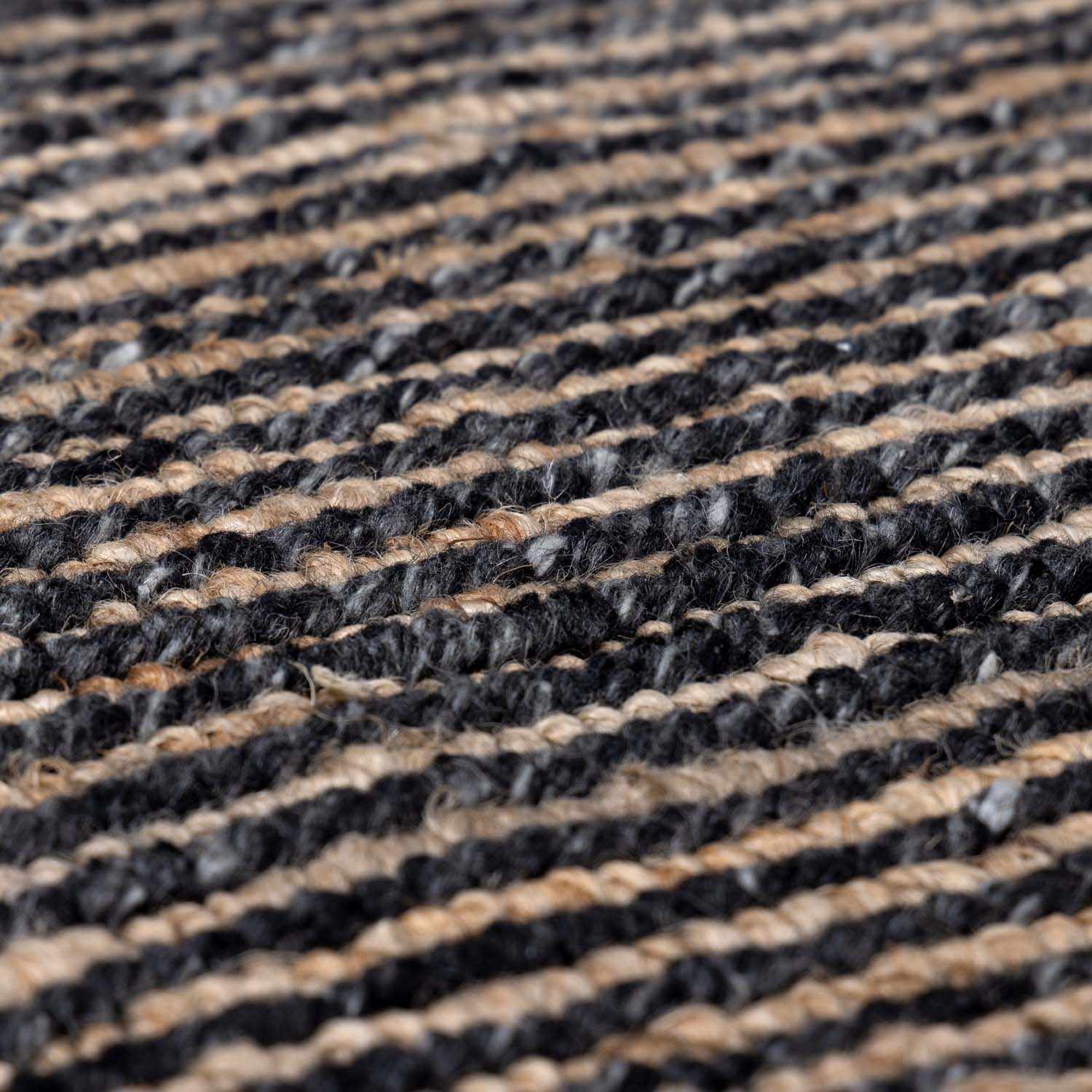 The Merel Hand Woven Rug - Image 10