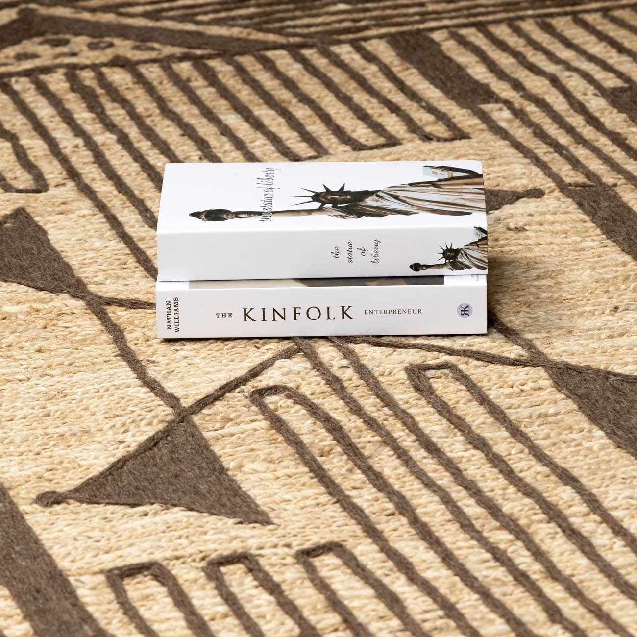 The Millis Jute Rug - Image 11