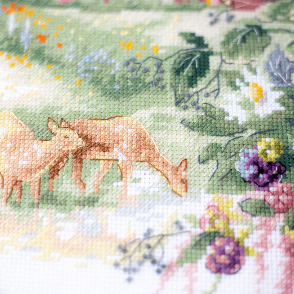 The Old Manor 210-209 Counted Cross-Stitch Kit - Image 9
