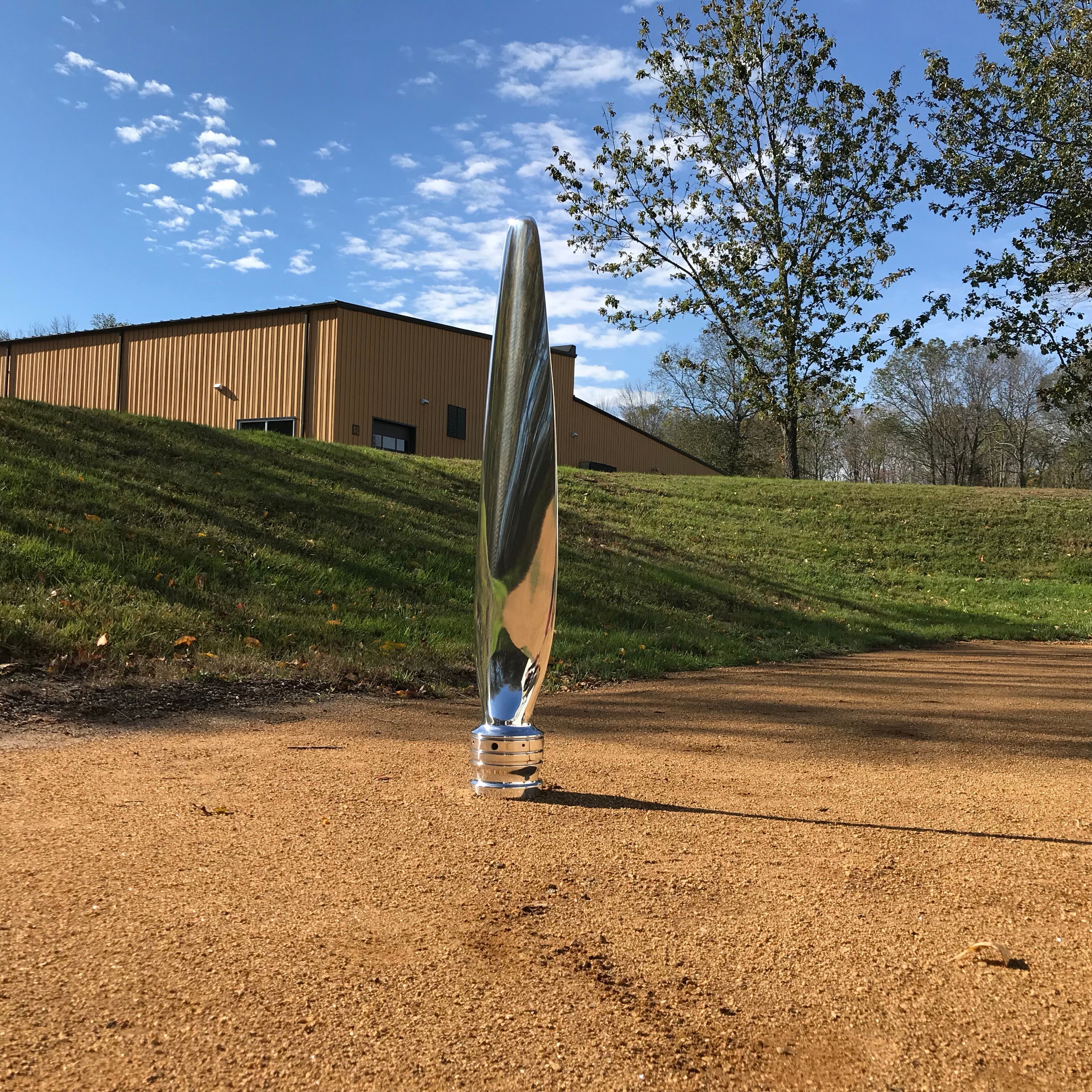 The Propsicle Modern Aviation Art CESSNA 402 Mirror Polished Chrome Airplane Propeller Blade Sculpture ( McCauley ) - Image 7