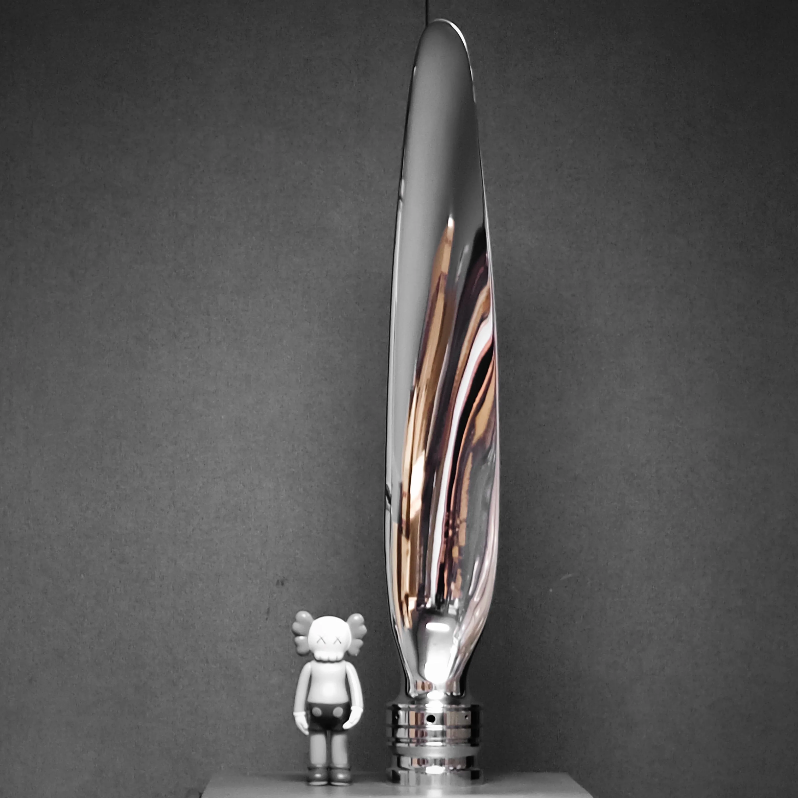 The Propsicle Modern Aviation Art CESSNA 402 Mirror Polished Chrome Airplane Propeller Blade Sculpture ( McCauley ) - Image 8
