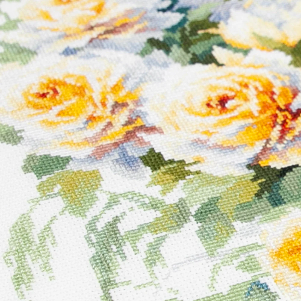The Queen of Flowers 70-08 Counted Cross-Stitch Kit - Image 11