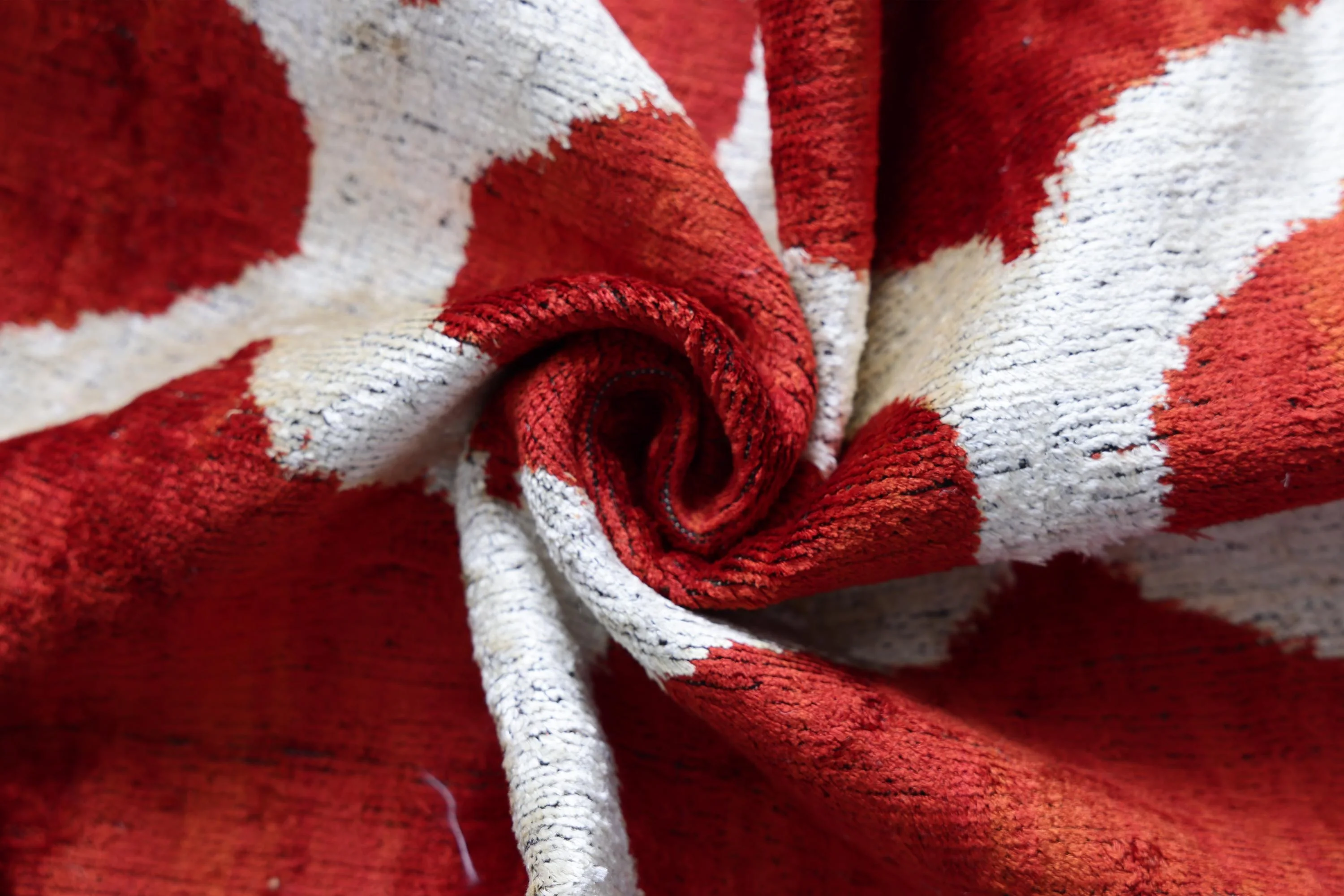 The Rust Red & Cream Ogee Silk Velvet Pillow - 20" x 20" - Image 2