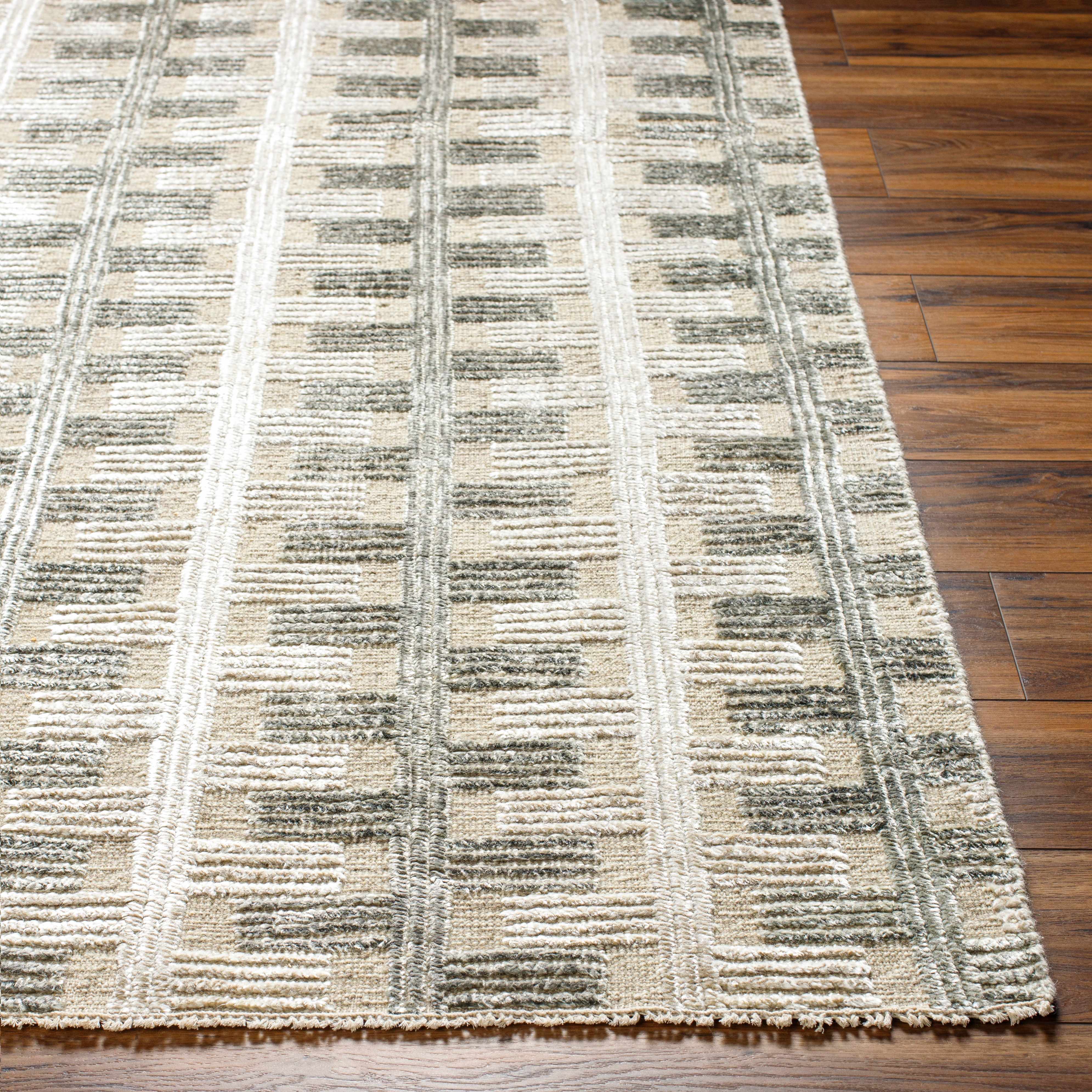 The Solaris Rug - Image 2