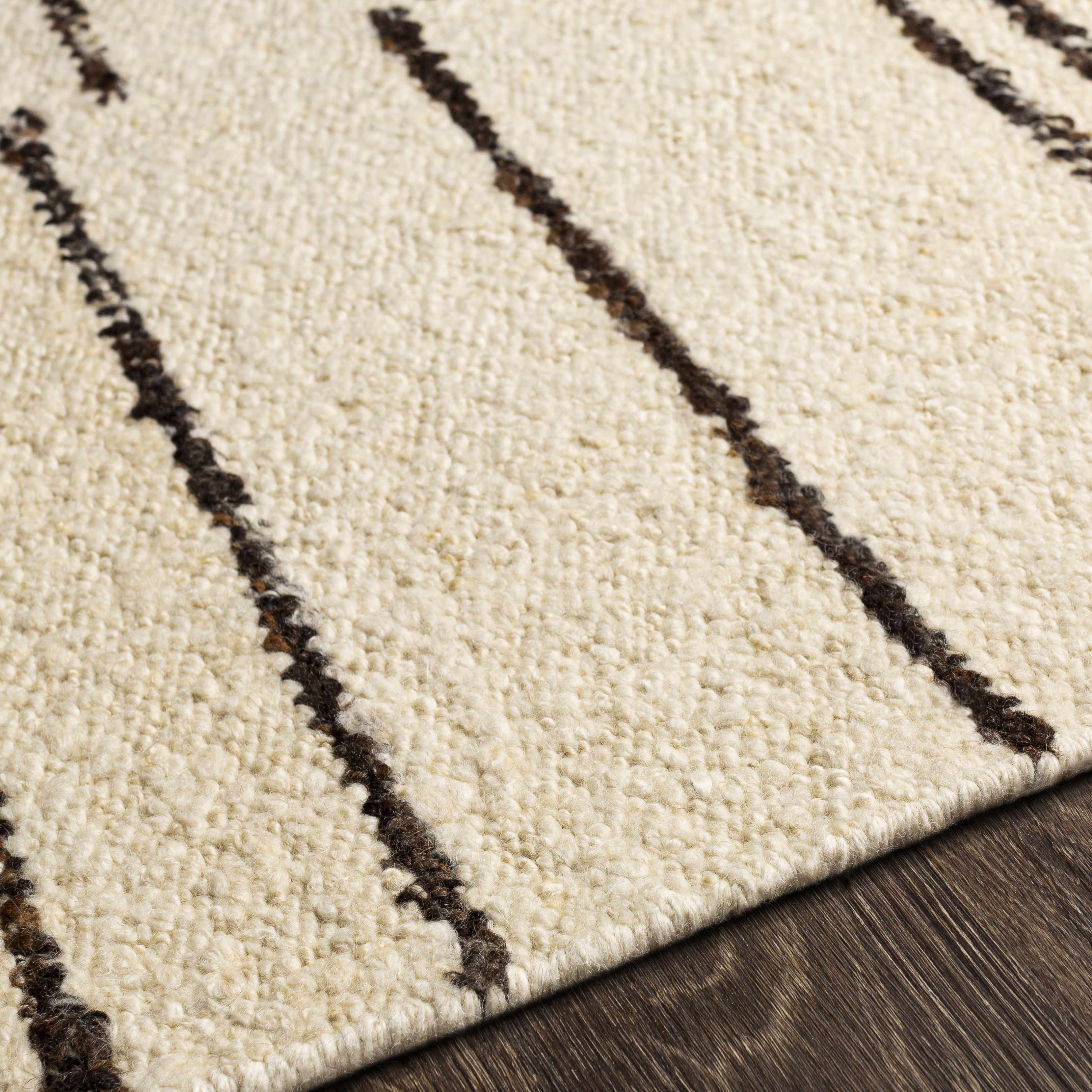 The Tarry Rug - Image 4