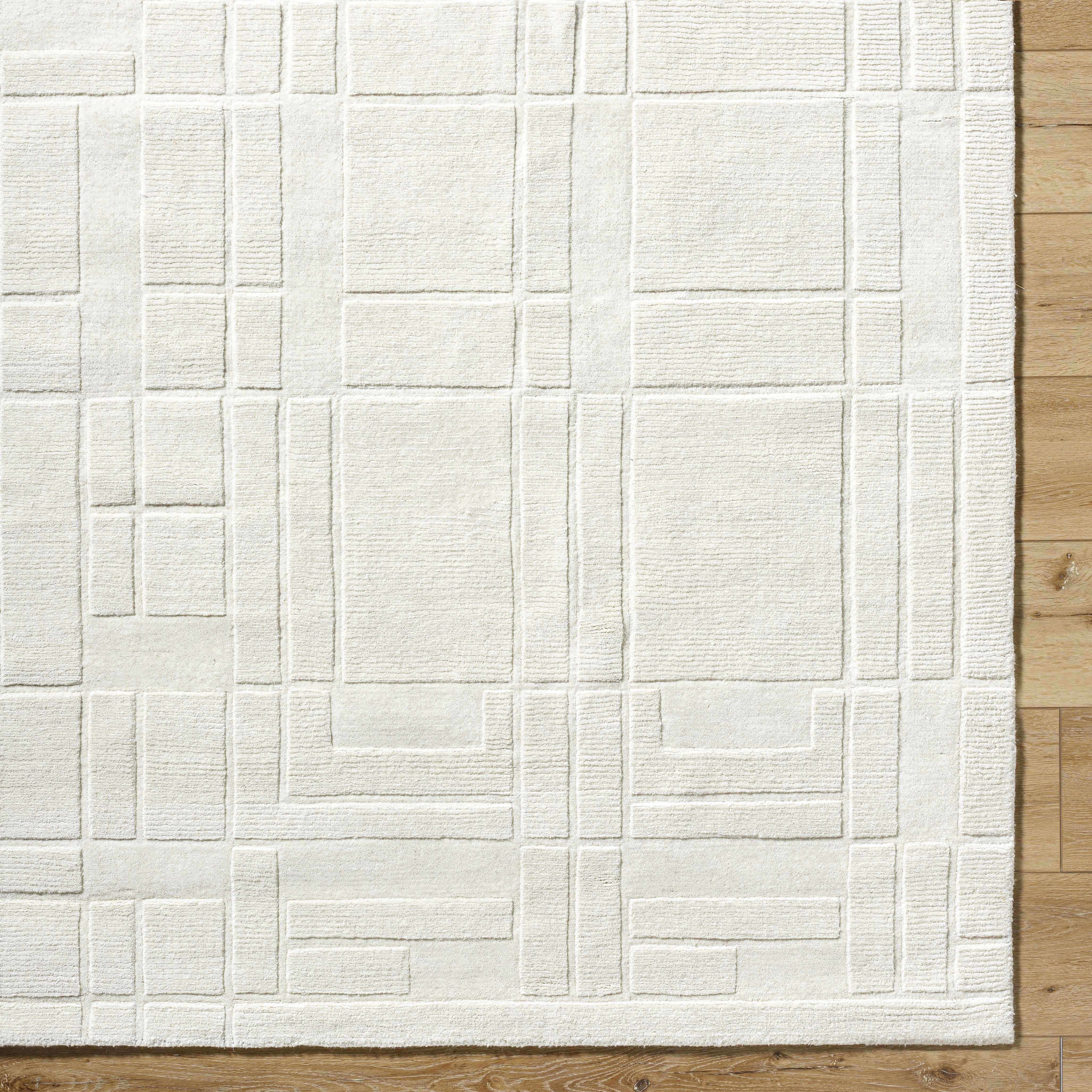 The Topaz Rug - Image 8