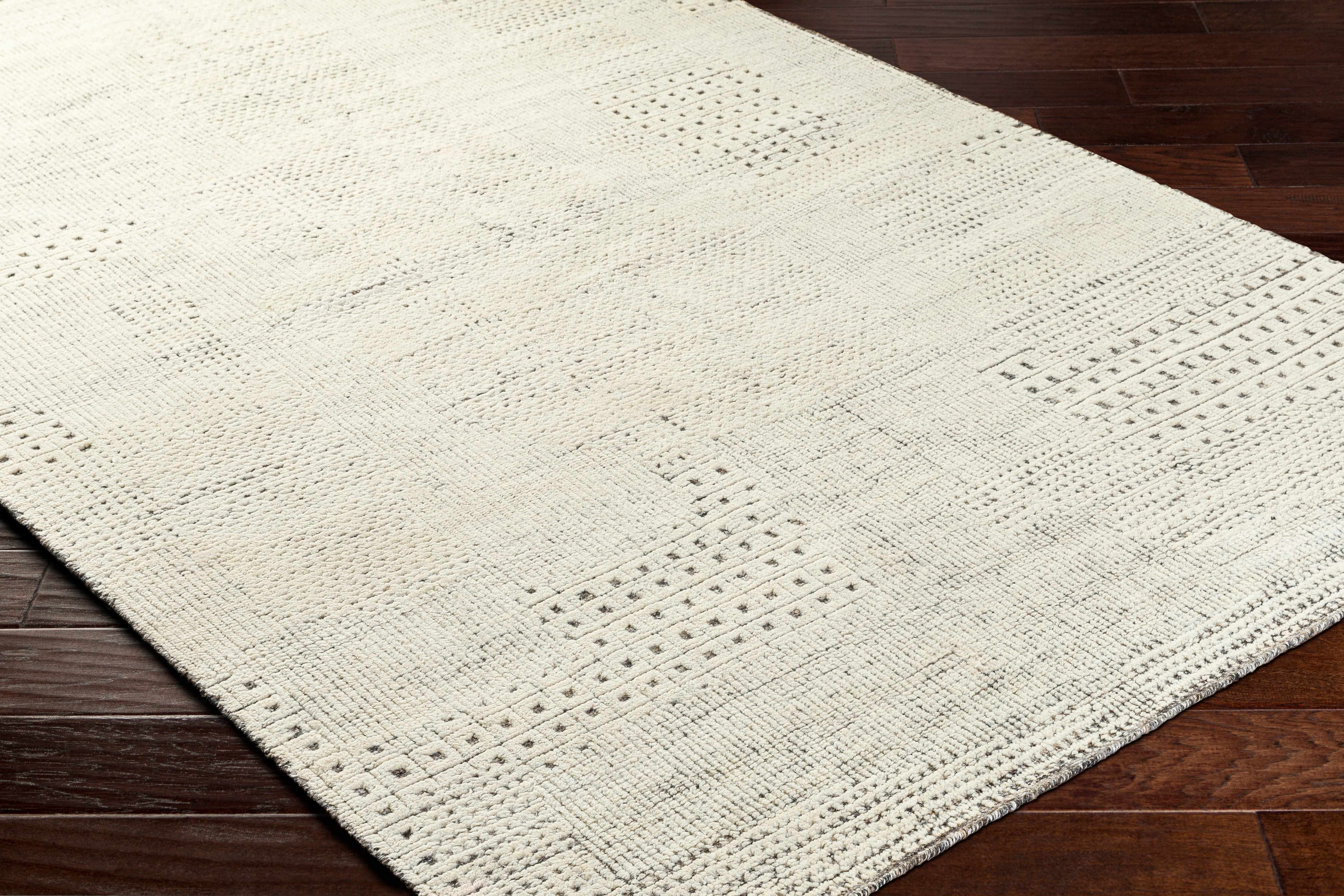 The Tyra Rug - Image 6