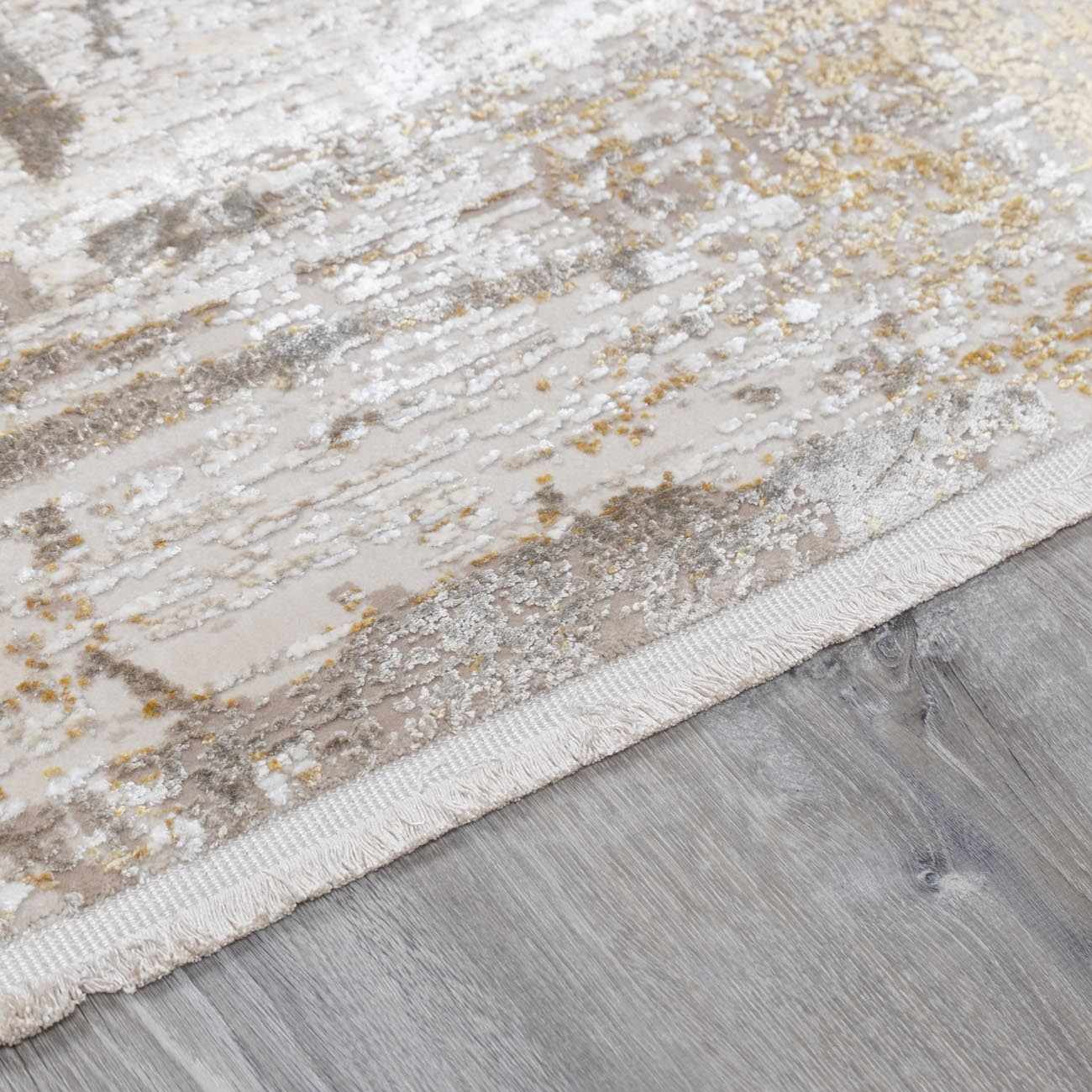 The Vela Faux Silk Rug - Image 7