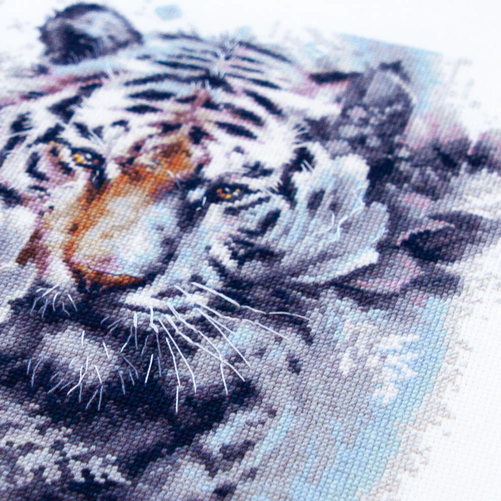 The White Tiger 70-14 Counted Cross-Stitch Kit - Image 5