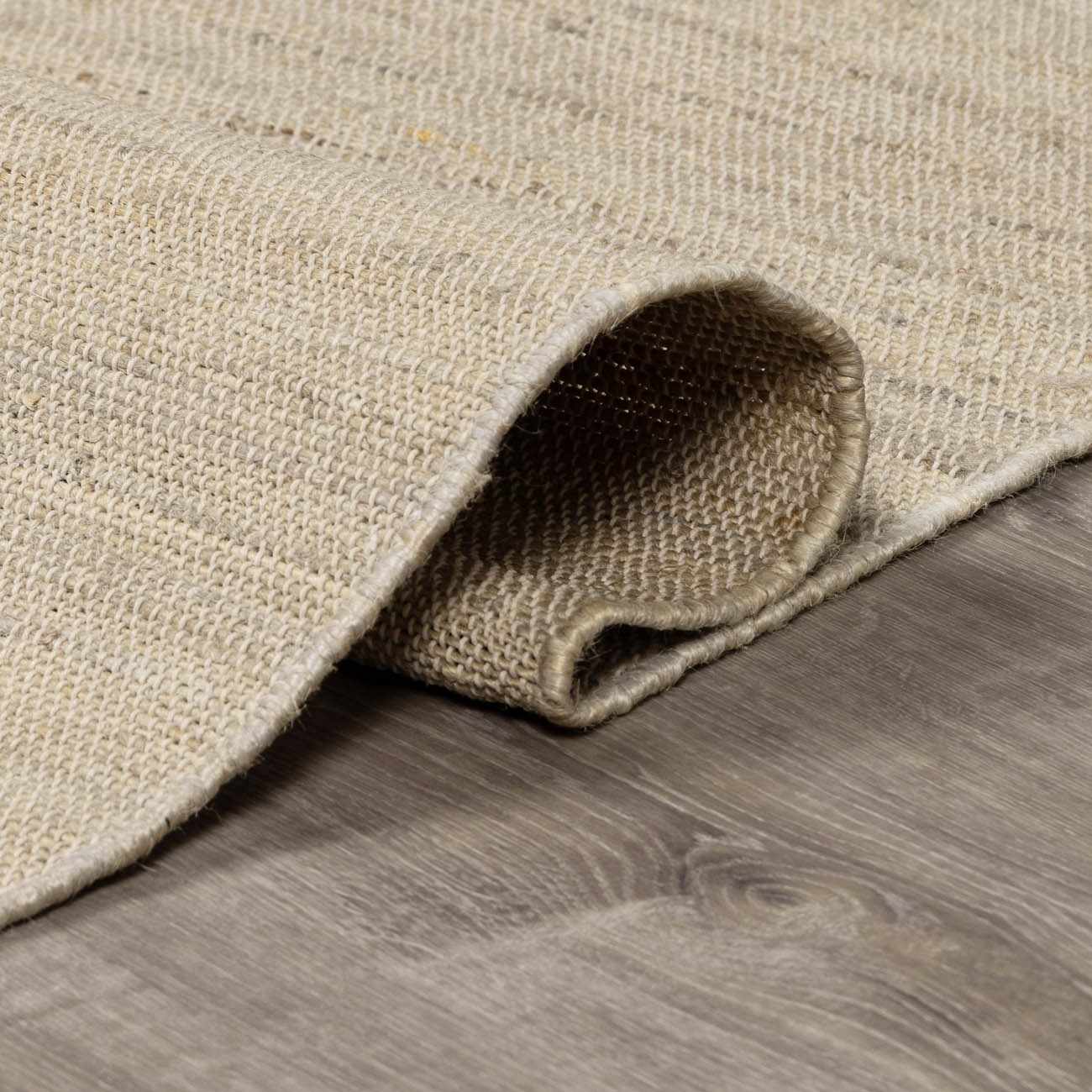The Willow Jute Rug - Image 5