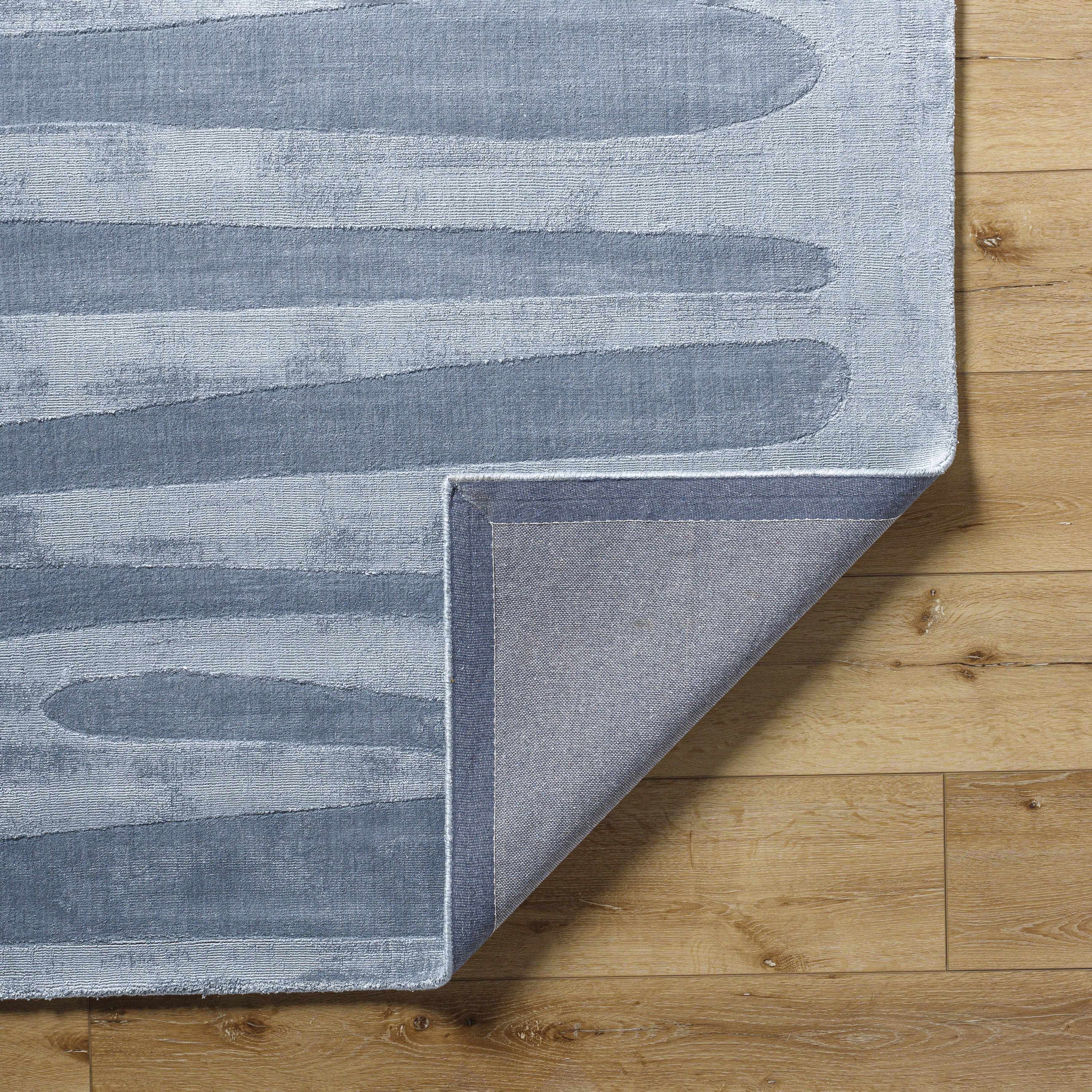 The Yuki Hand Loomed Rug - Image 3