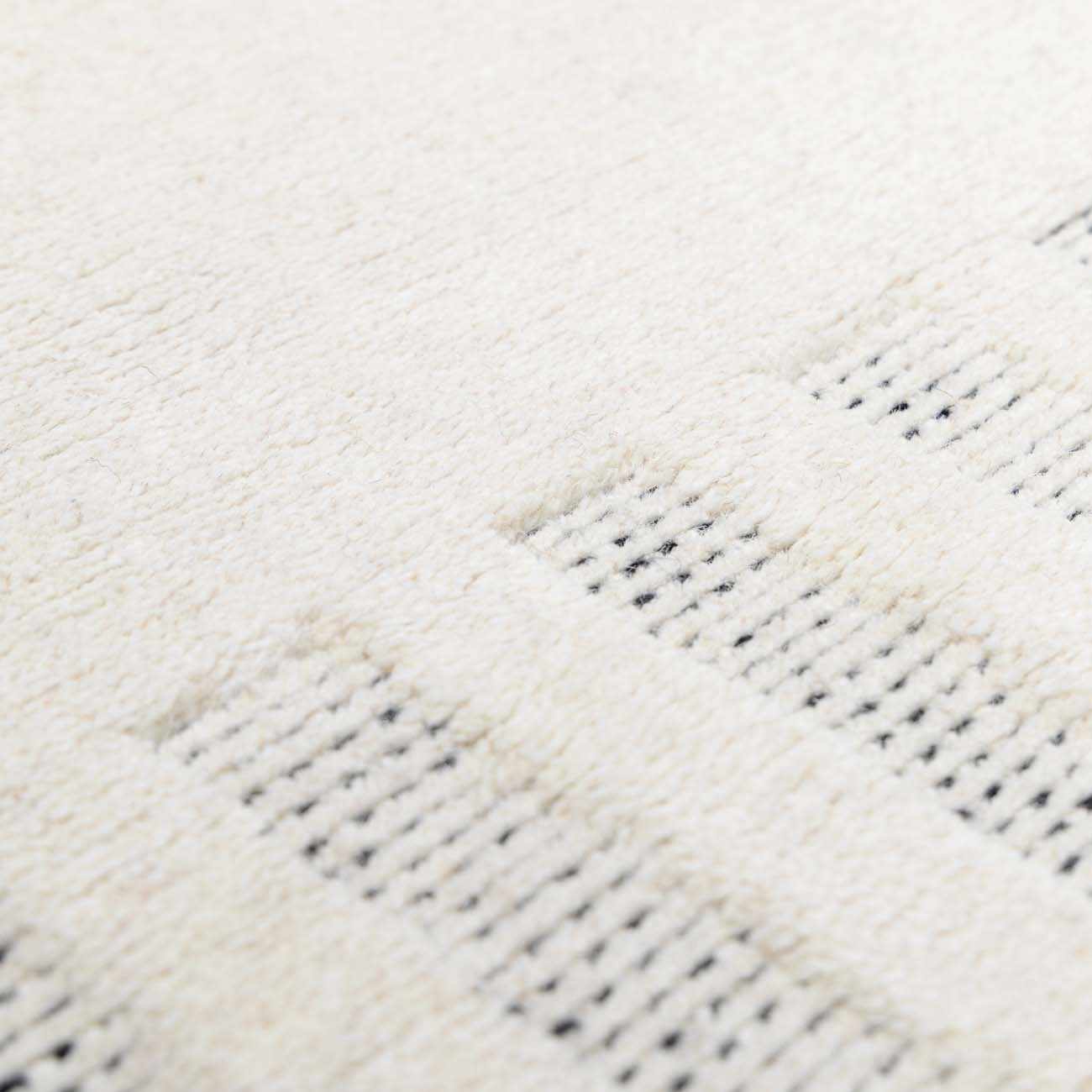 The Yulia Wool Rug - Image 8