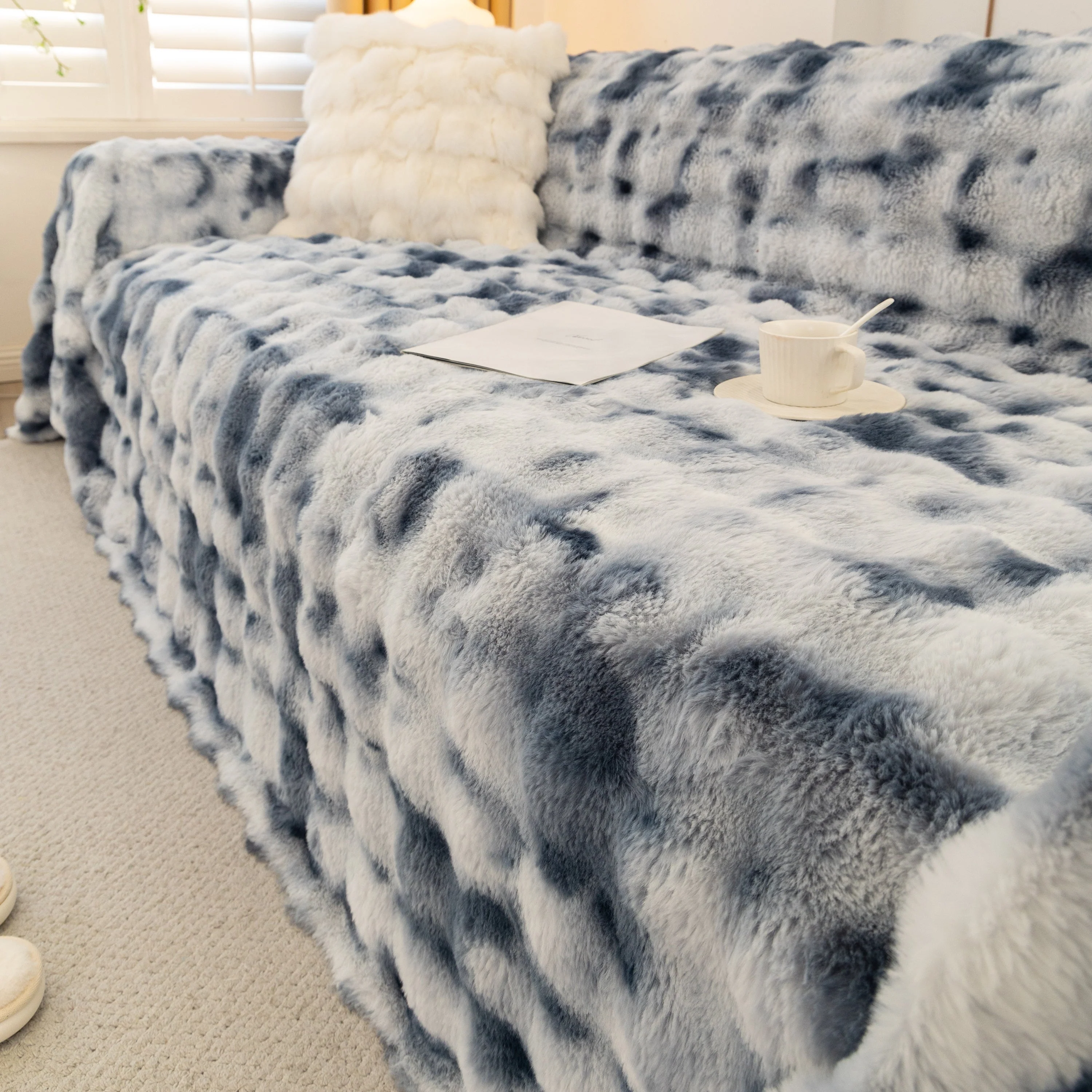 Thick Faux Fur Couch Cover Fluffy Fuzzy Warm Washable Furniture Protector for Kids Pets - Image 24