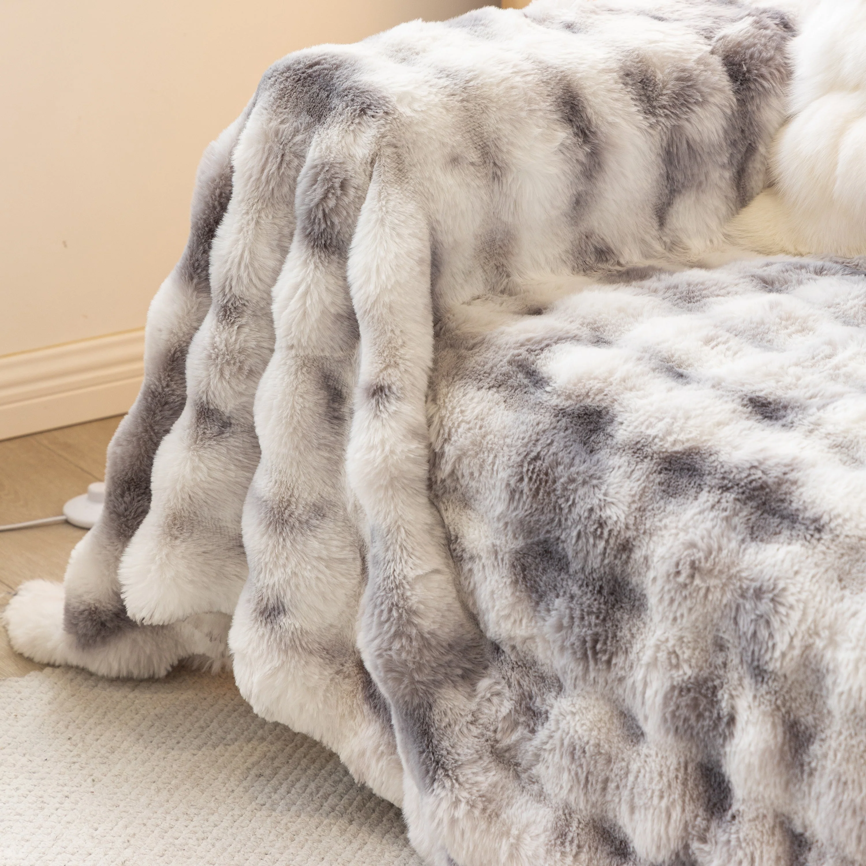Thick Faux Fur Couch Cover Fluffy Fuzzy Warm Washable Furniture Protector for Kids Pets - Image 45