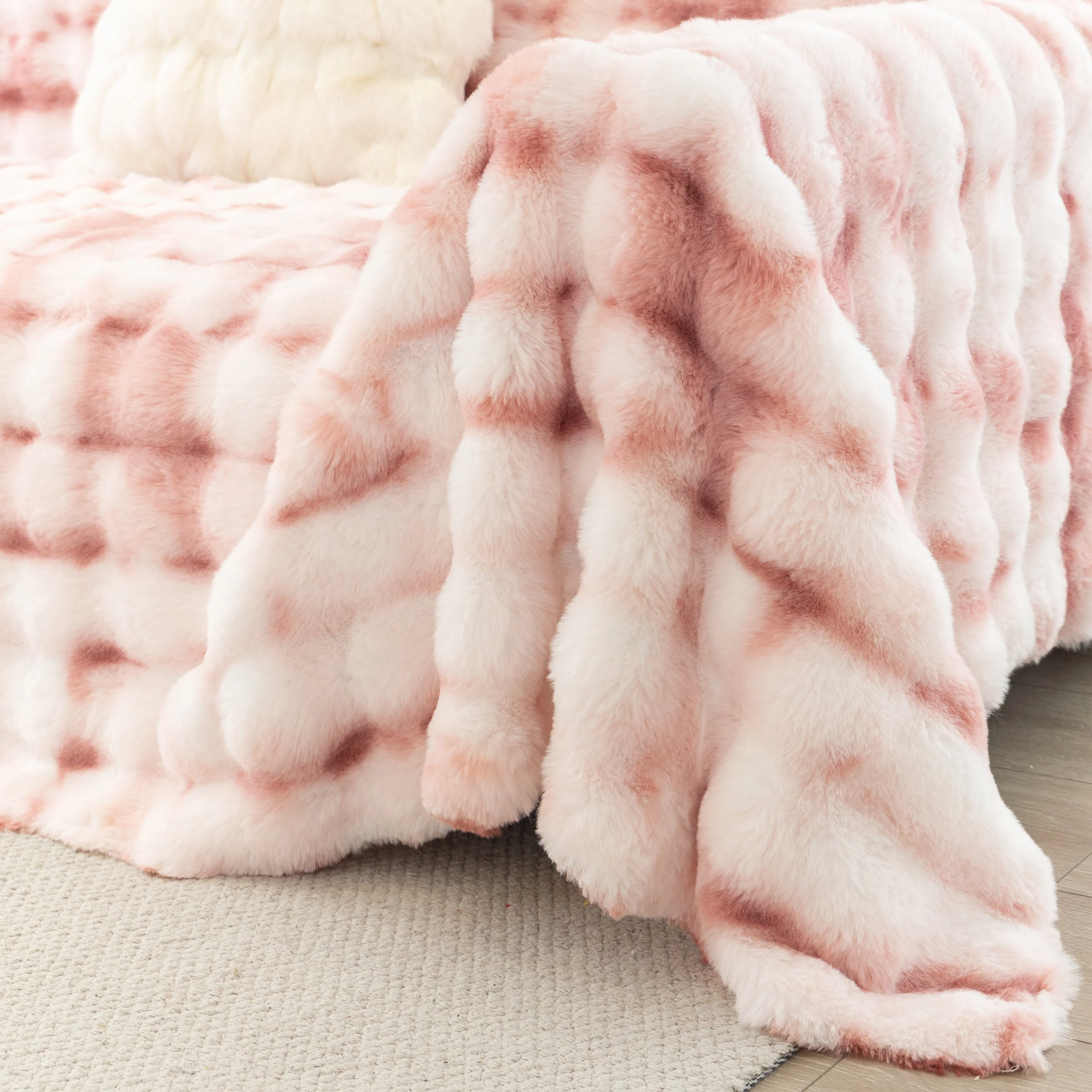 Thick Faux Fur Couch Cover Fluffy Fuzzy Warm Washable Furniture Protector for Kids Pets - Image 72