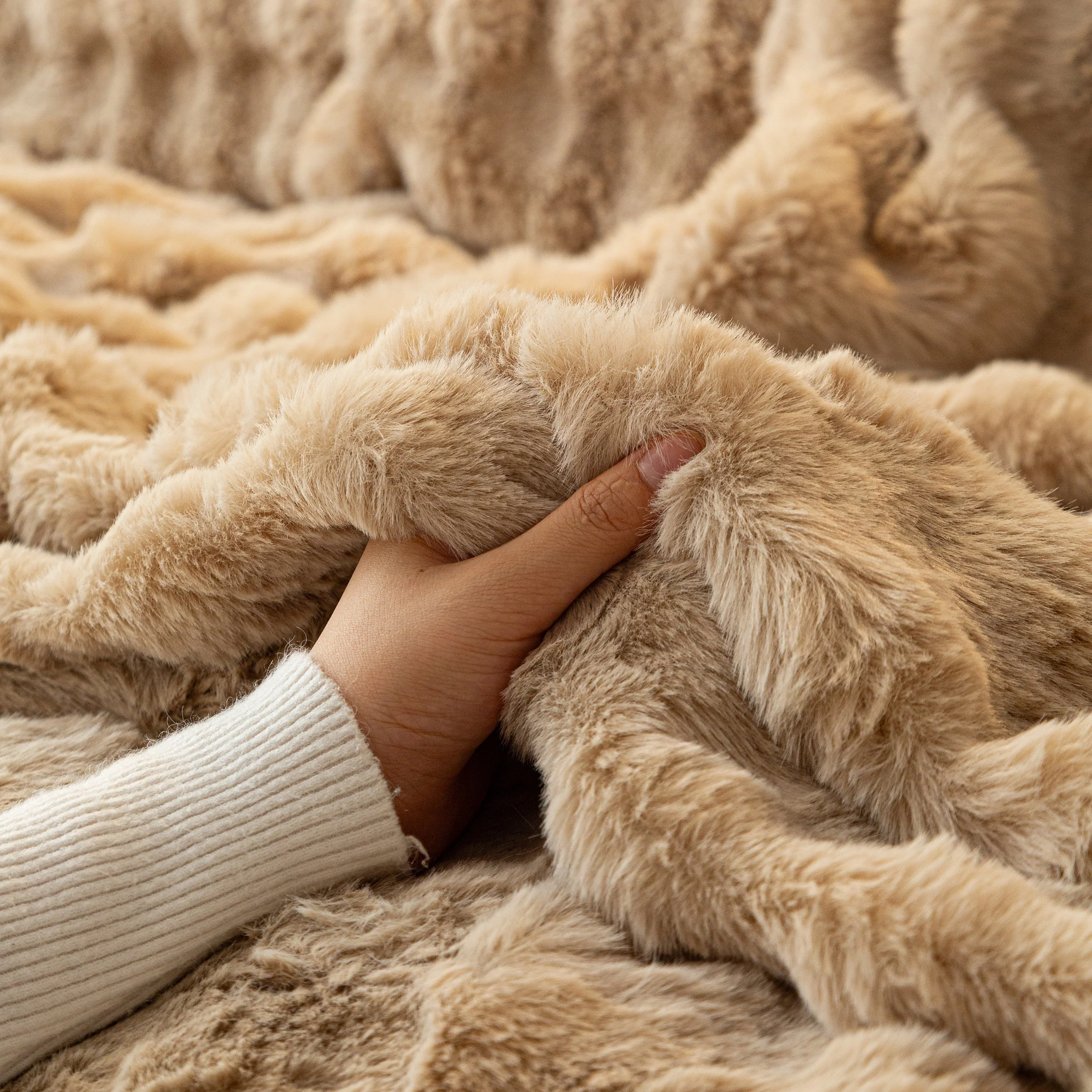 Thick Faux Fur Sofa Cover Fluffy Plush Warm Sofa Slipcover Furniture Protector for Couch Bed - Image 60