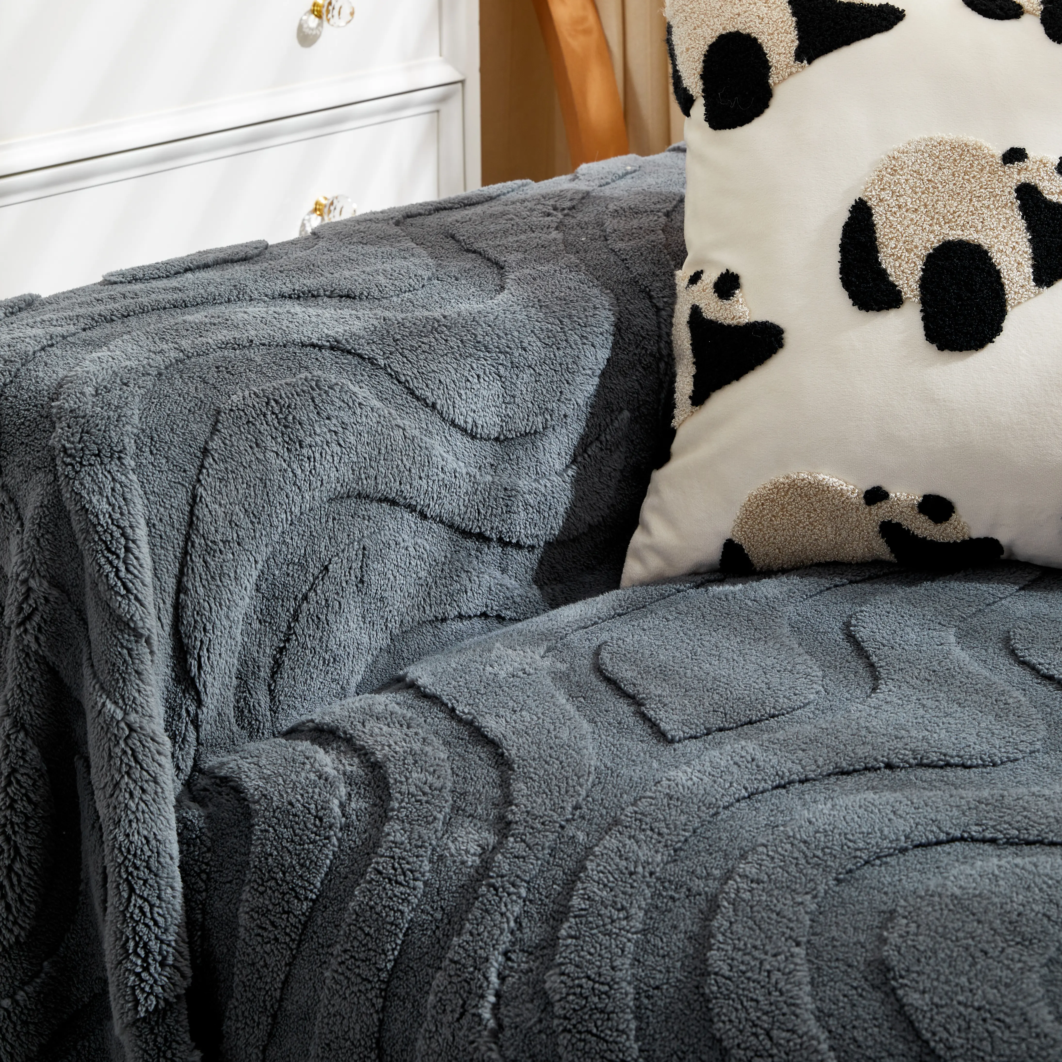 Thick Plush Jacquard Velvet Throw Blanket on Sofa, Sofa Slipcovers and Sectional Sofa Covers - Image 62