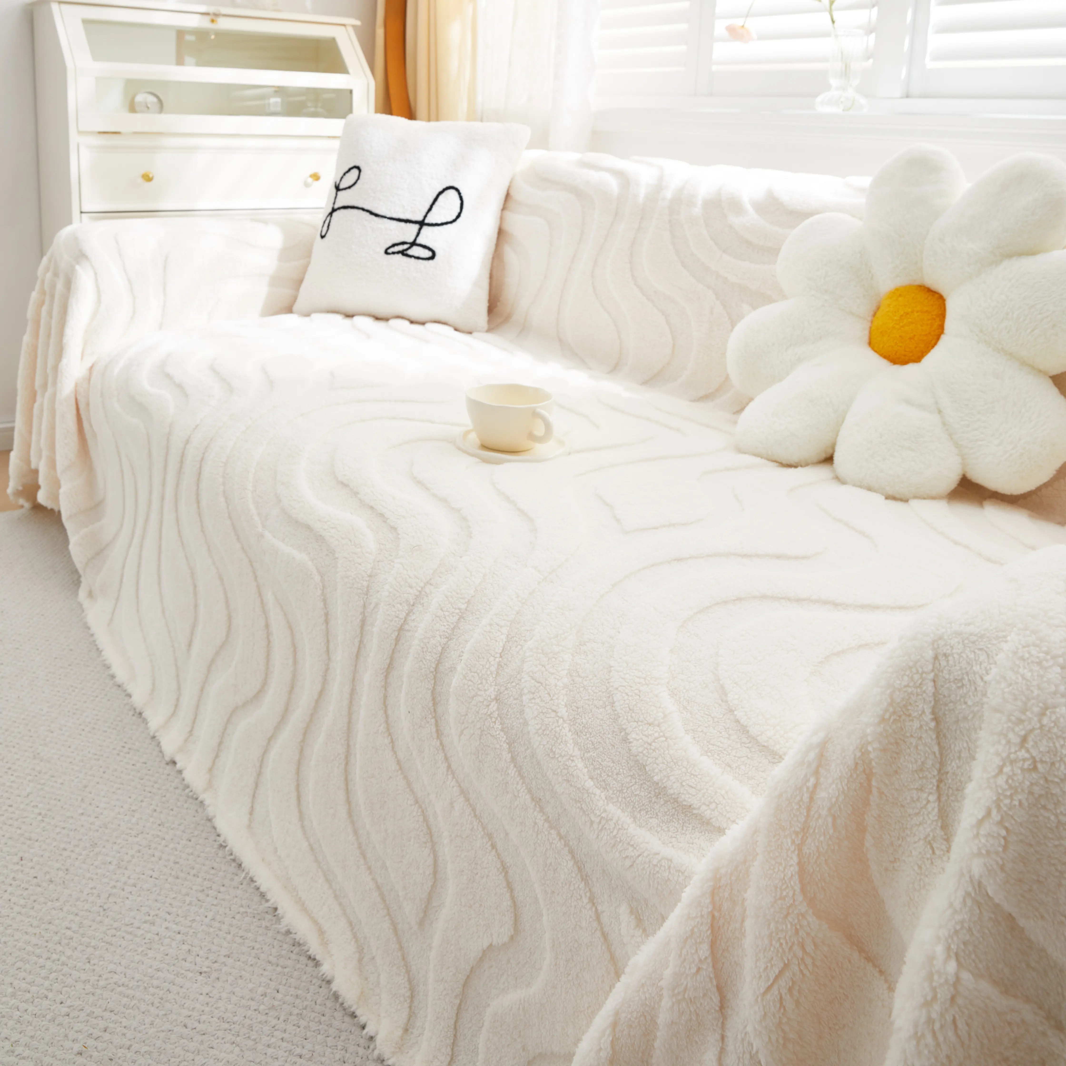 Thick Plush Jacquard Velvet Throw Blanket on Sofa, Sofa Slipcovers and Sectional Sofa Covers - Image 93