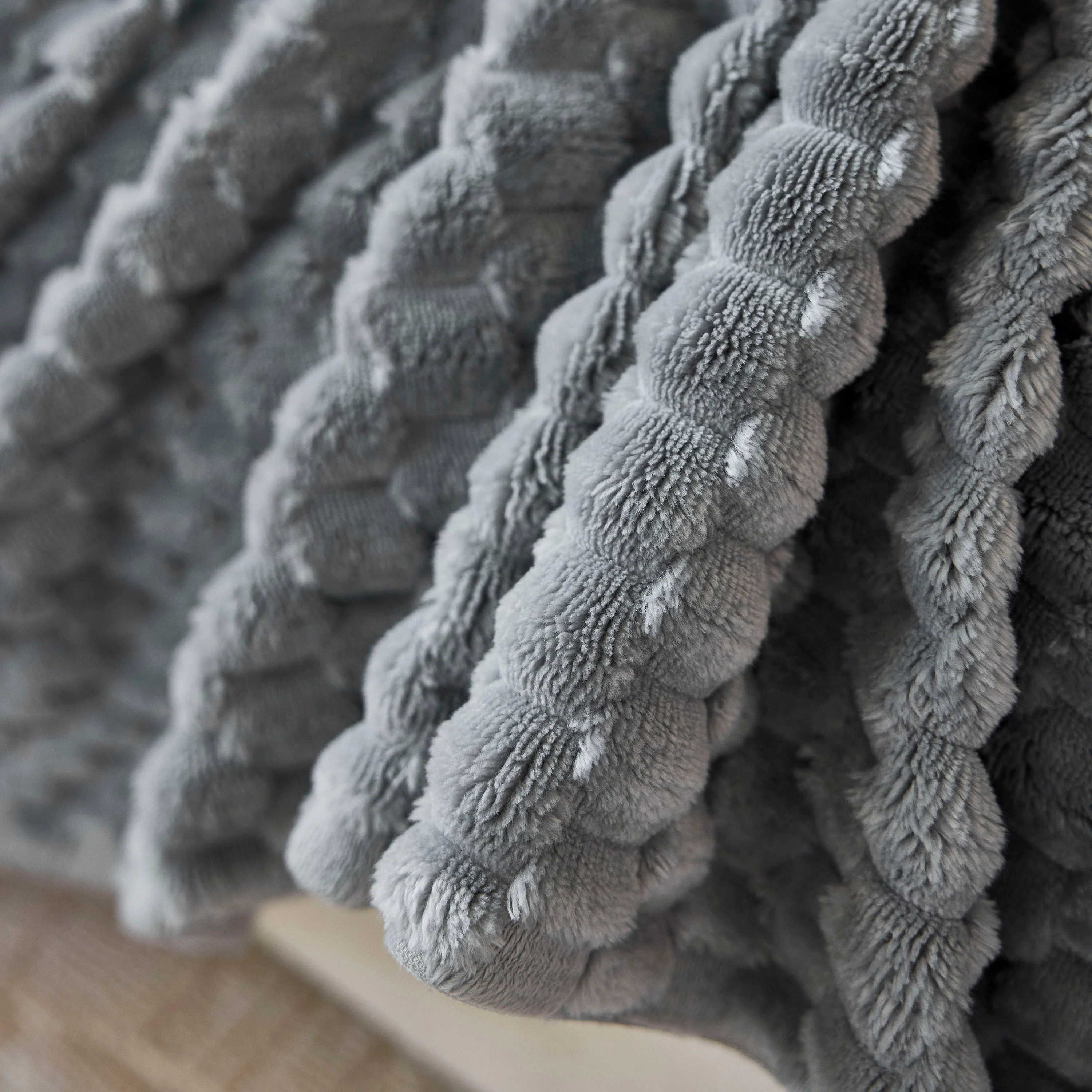 Thick Plush Non-Slip Sofa Throw Cover, Warm Soft Faux Fur Couch Protector for Winter - Image 69