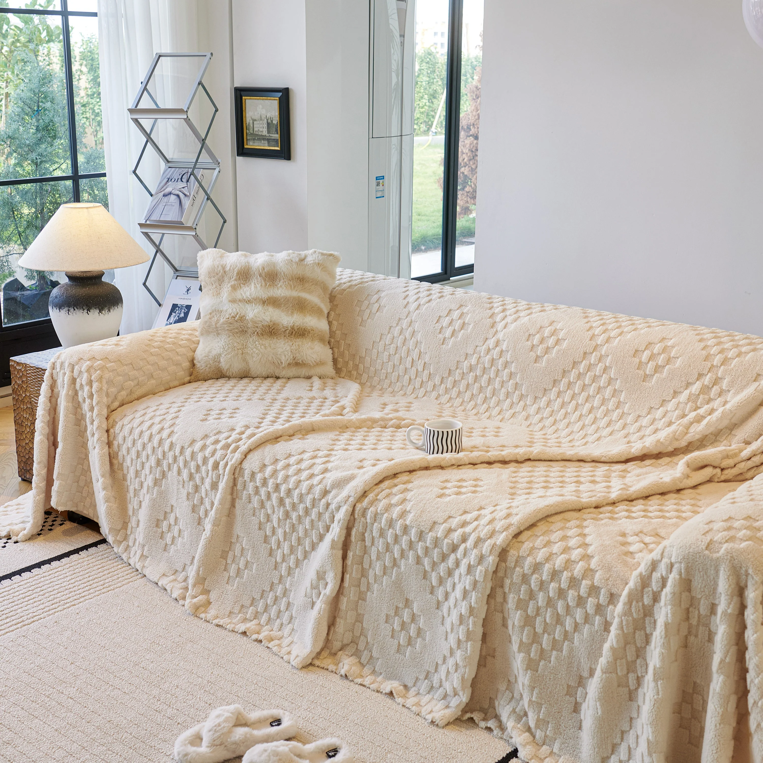 Thickened 3D Plush Premium Living Spaces Couch Covers Soft and Warm Couch Protector Blanket - Image 10