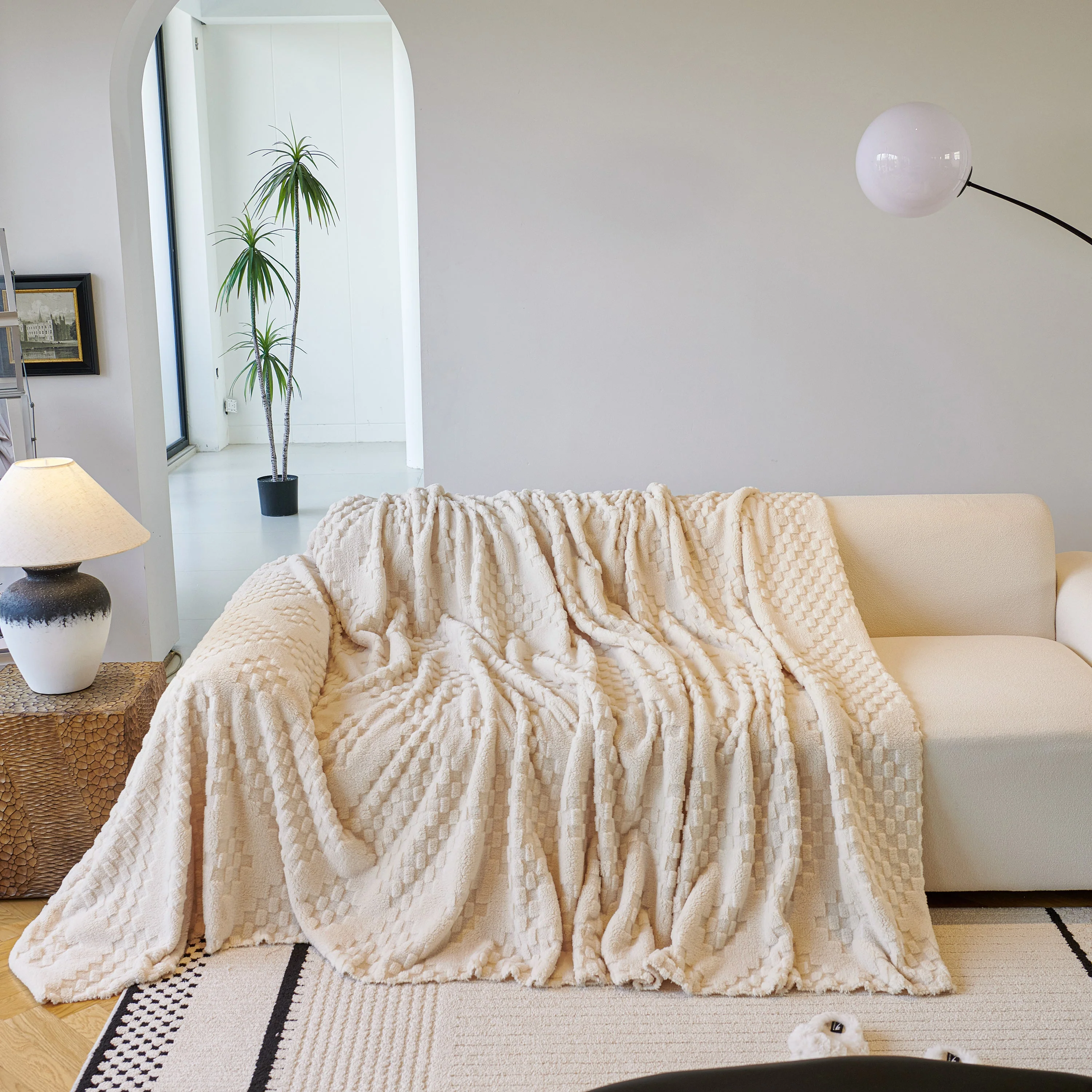 Thickened 3D Plush Premium Living Spaces Couch Covers Soft and Warm Couch Protector Blanket - Image 7