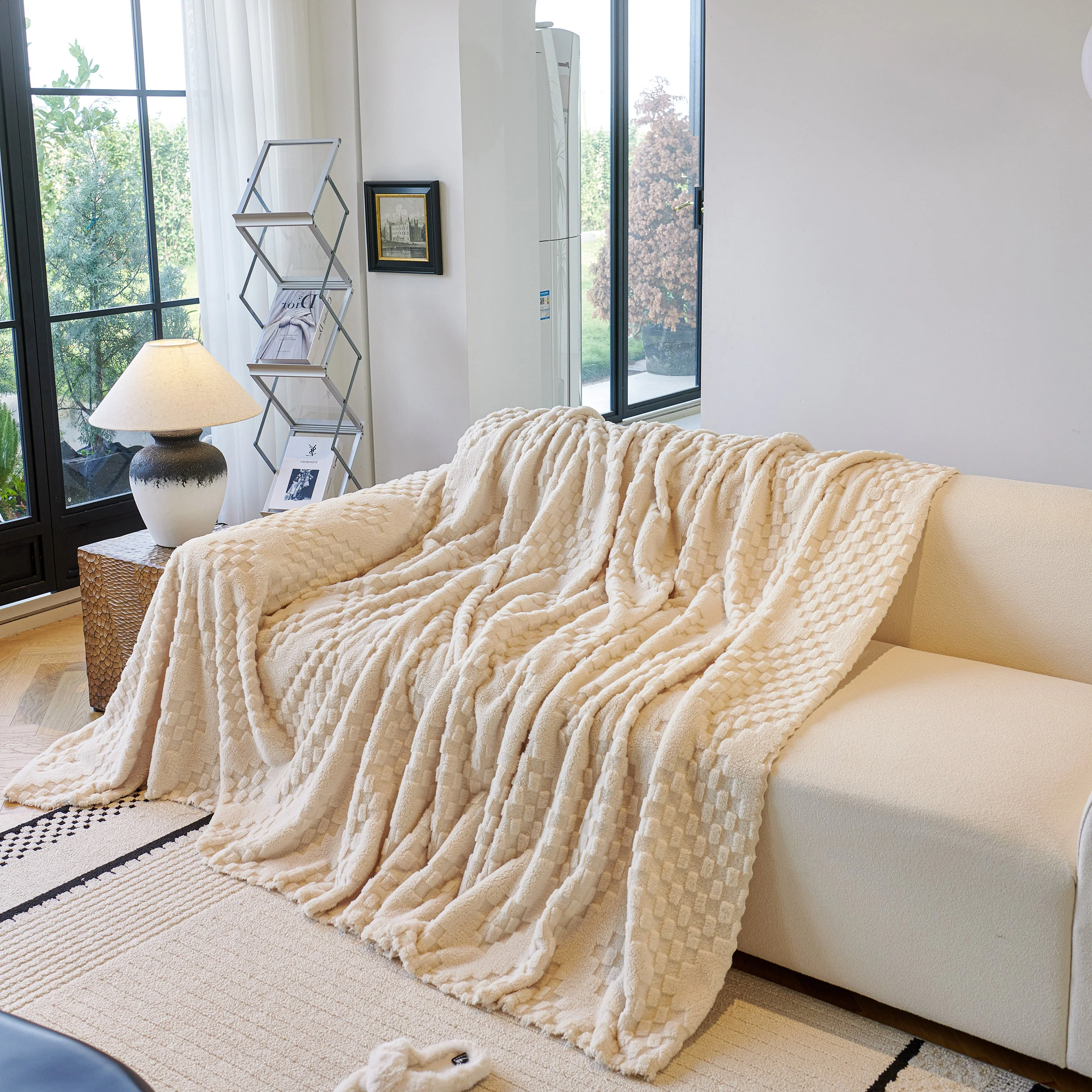 Thickened 3D Plush Premium Living Spaces Couch Covers Soft and Warm Couch Protector Blanket - Image 8