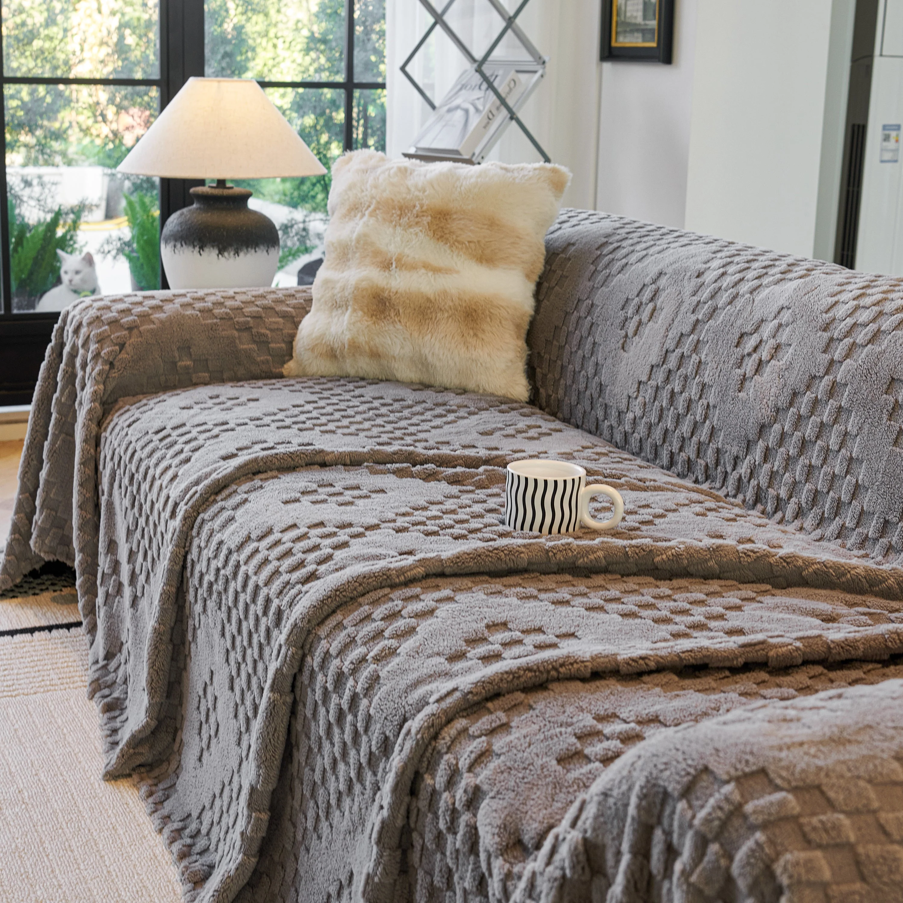 Thickened 3D Plush Premium Living Spaces Couch Covers Soft and Warm Couch Protector Blanket - Image 91