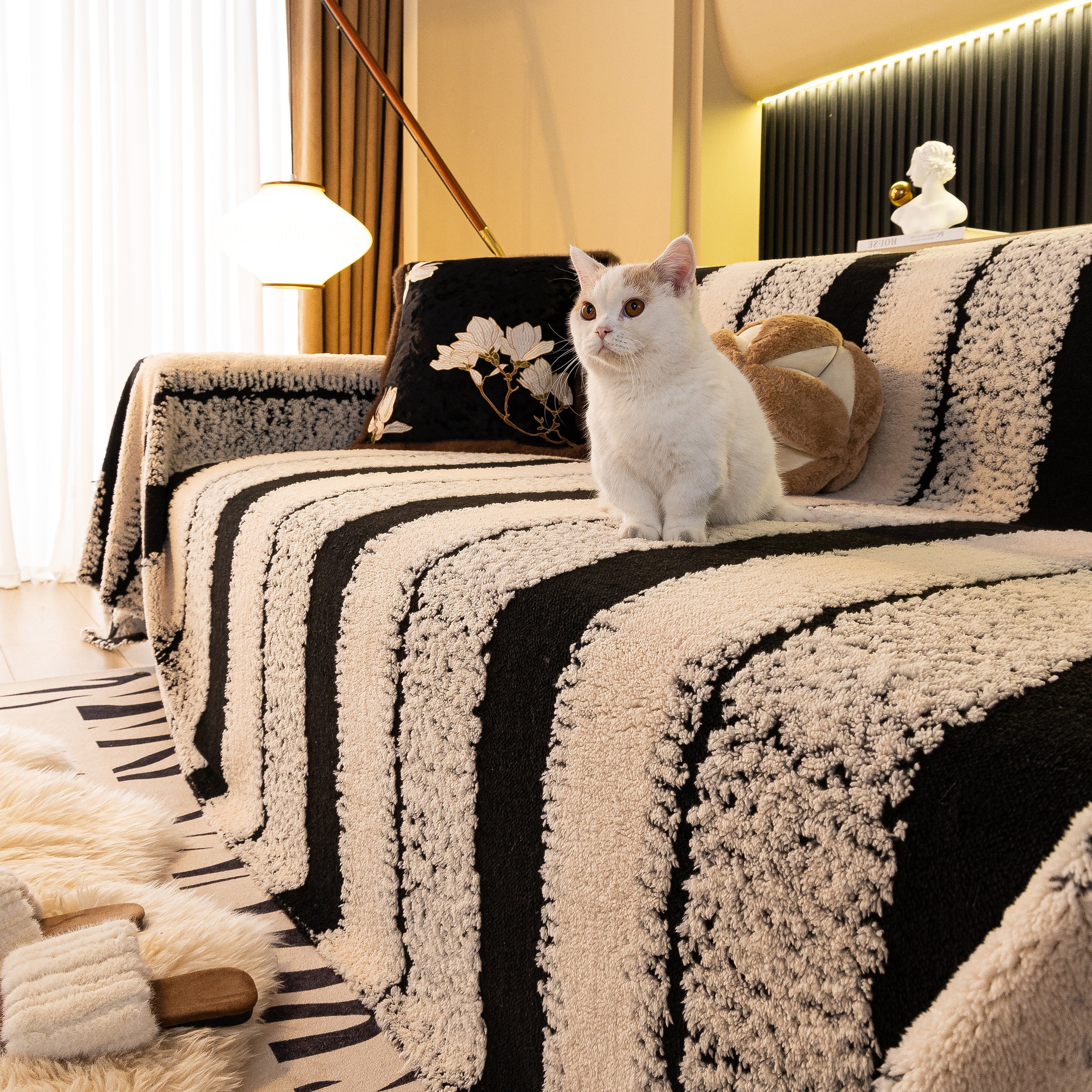 Thickened Coral Fleece Sofa Throw Cover Slipcover Warm Jacquard Cozy Couch Cover Blankets - Image 20