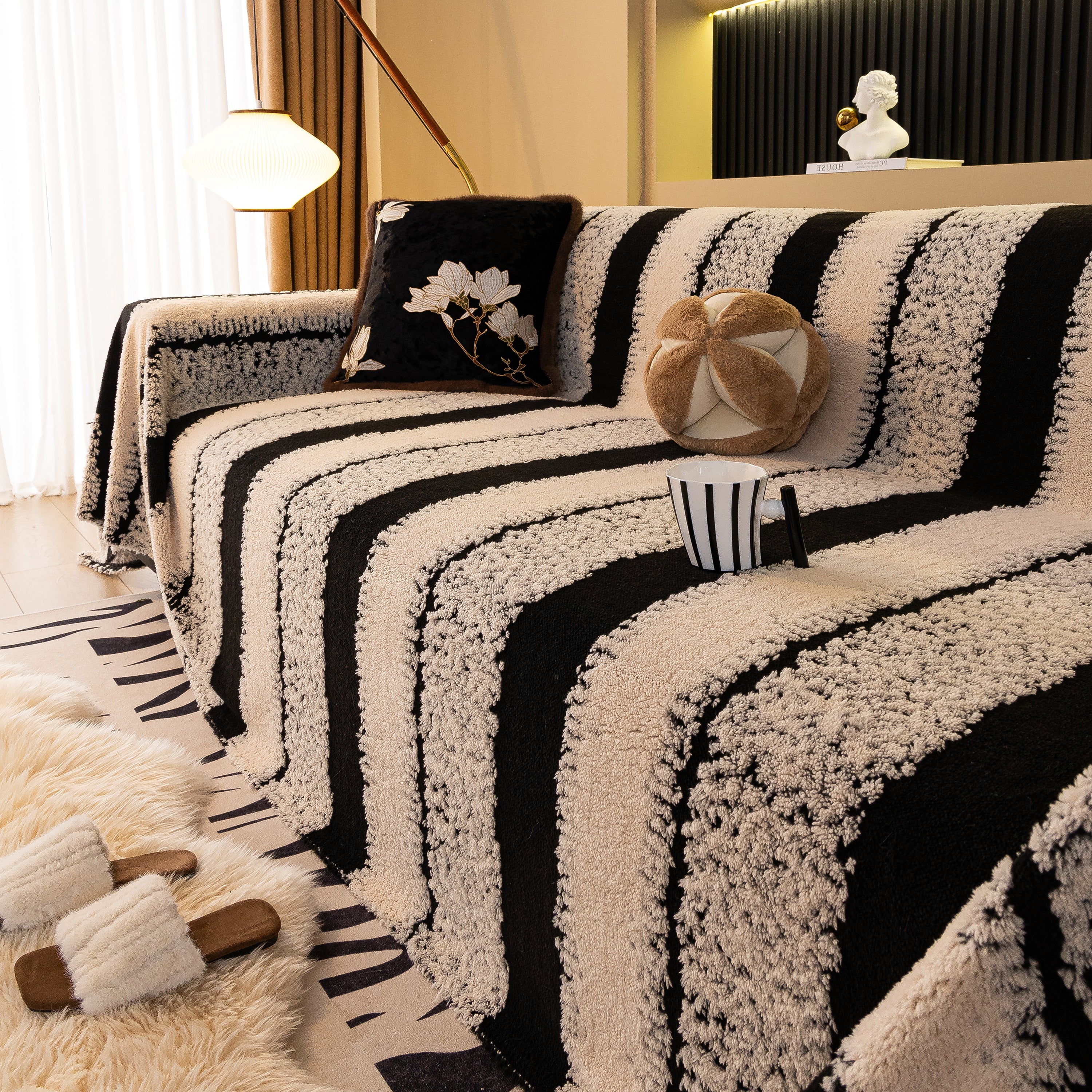 Thickened Coral Fleece Sofa Throw Cover Slipcover Warm Jacquard Cozy Couch Cover Blankets - Image 23