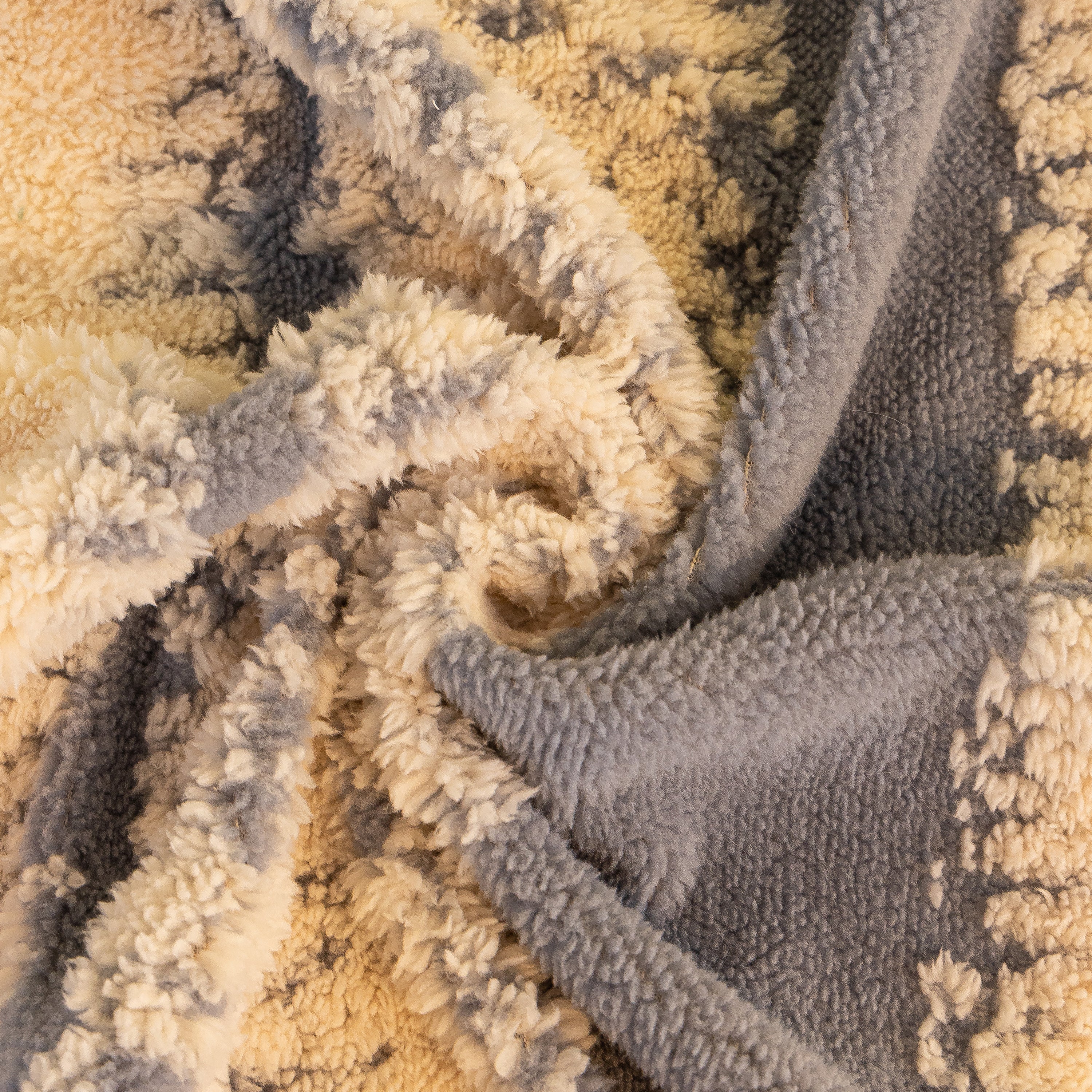 Thickened Coral Fleece Sofa Throw Cover Slipcover Warm Jacquard Cozy Couch Cover Blankets - Image 32