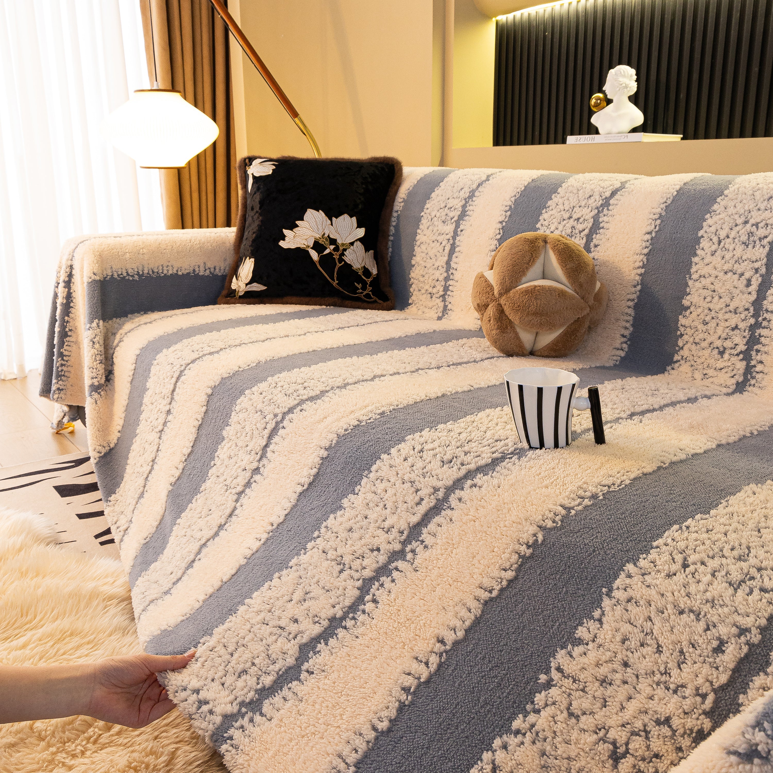 Thickened Coral Fleece Sofa Throw Cover Slipcover Warm Jacquard Cozy Couch Cover Blankets - Image 38