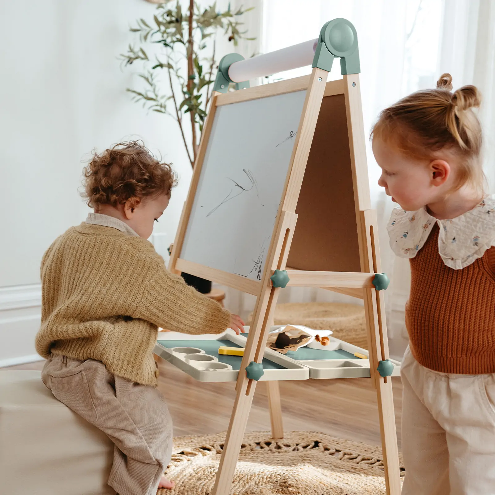 Tiny Land® Magnitales Easel for Kids - Green - Image 7