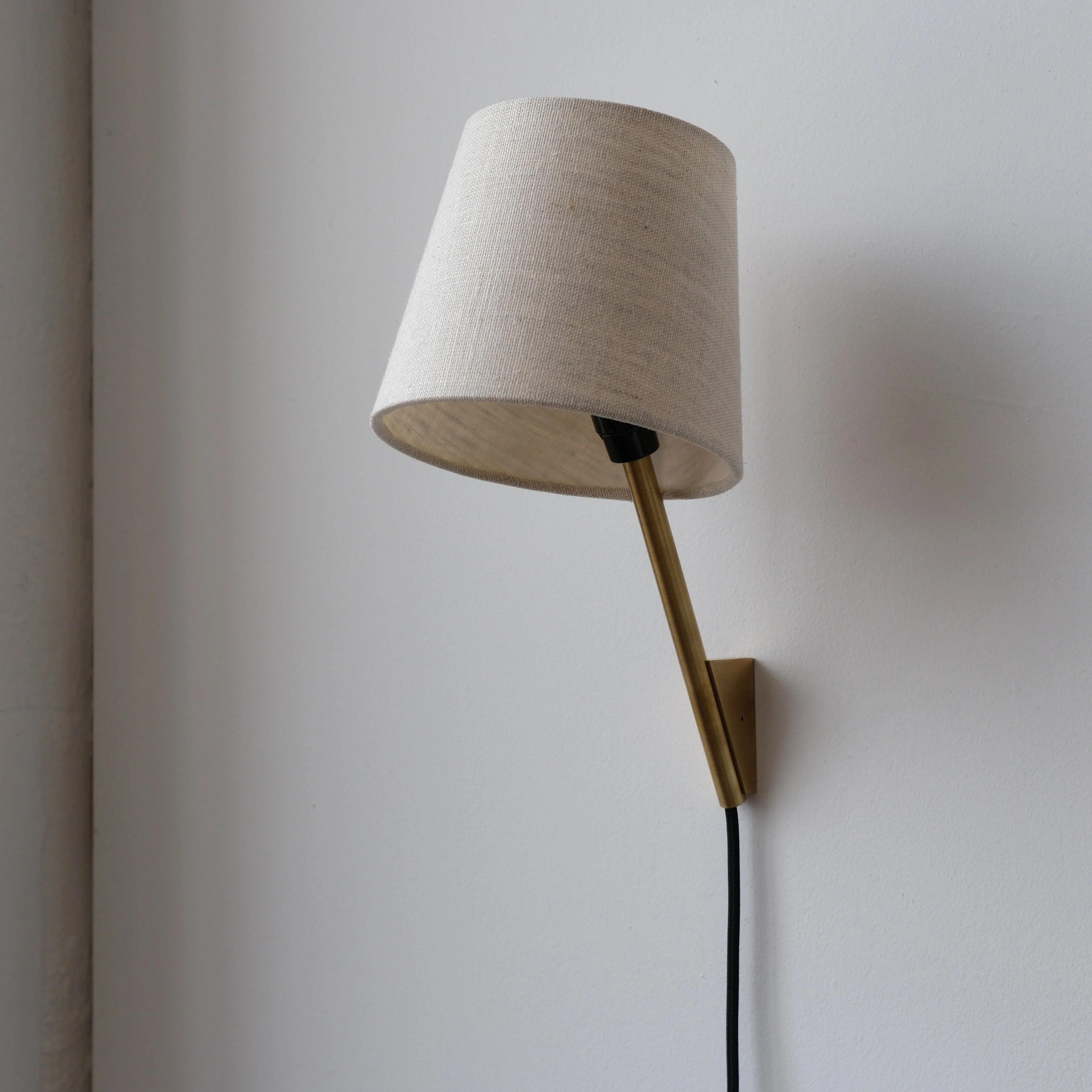 Tokyo Sconce - Image 2