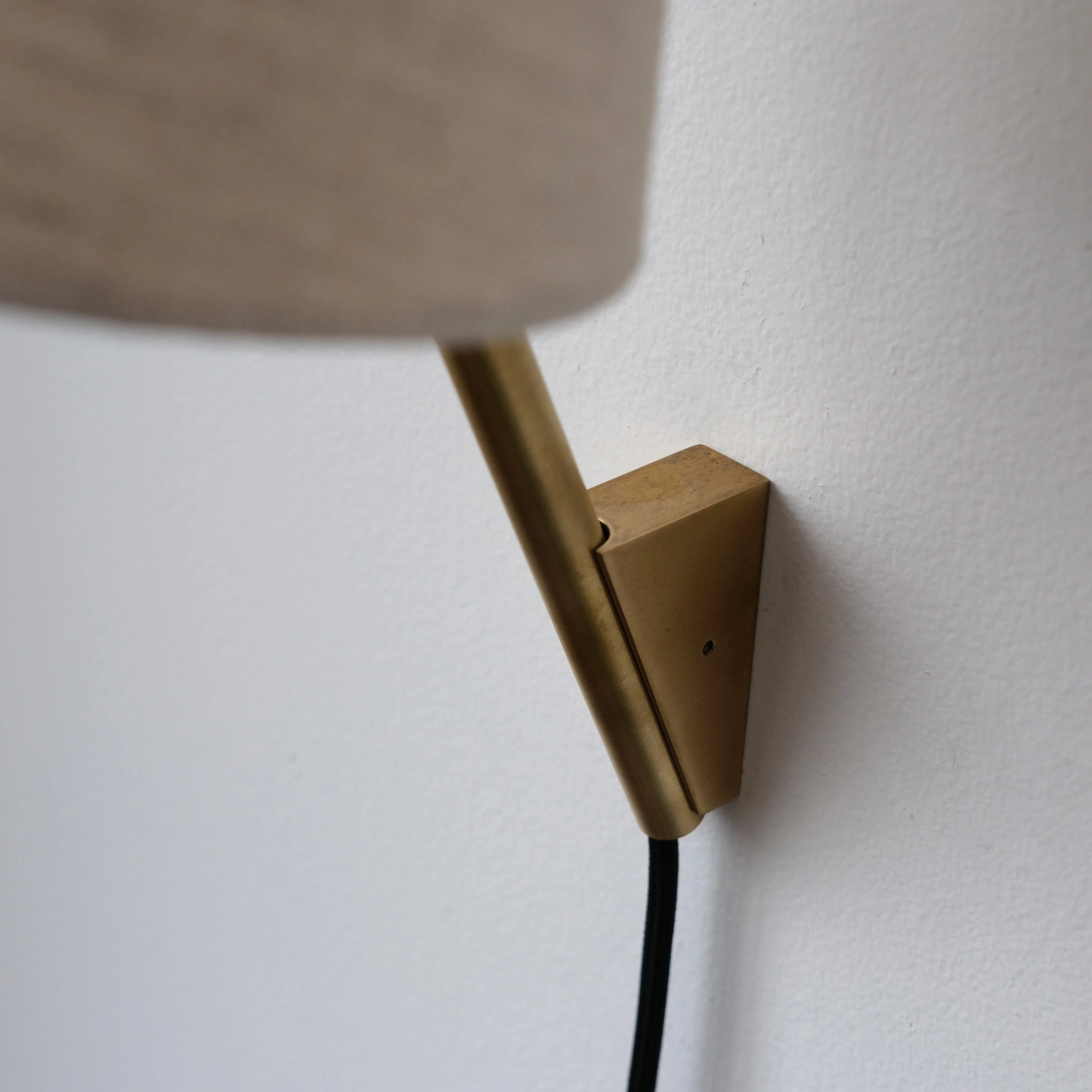 Tokyo Sconce - Image 3