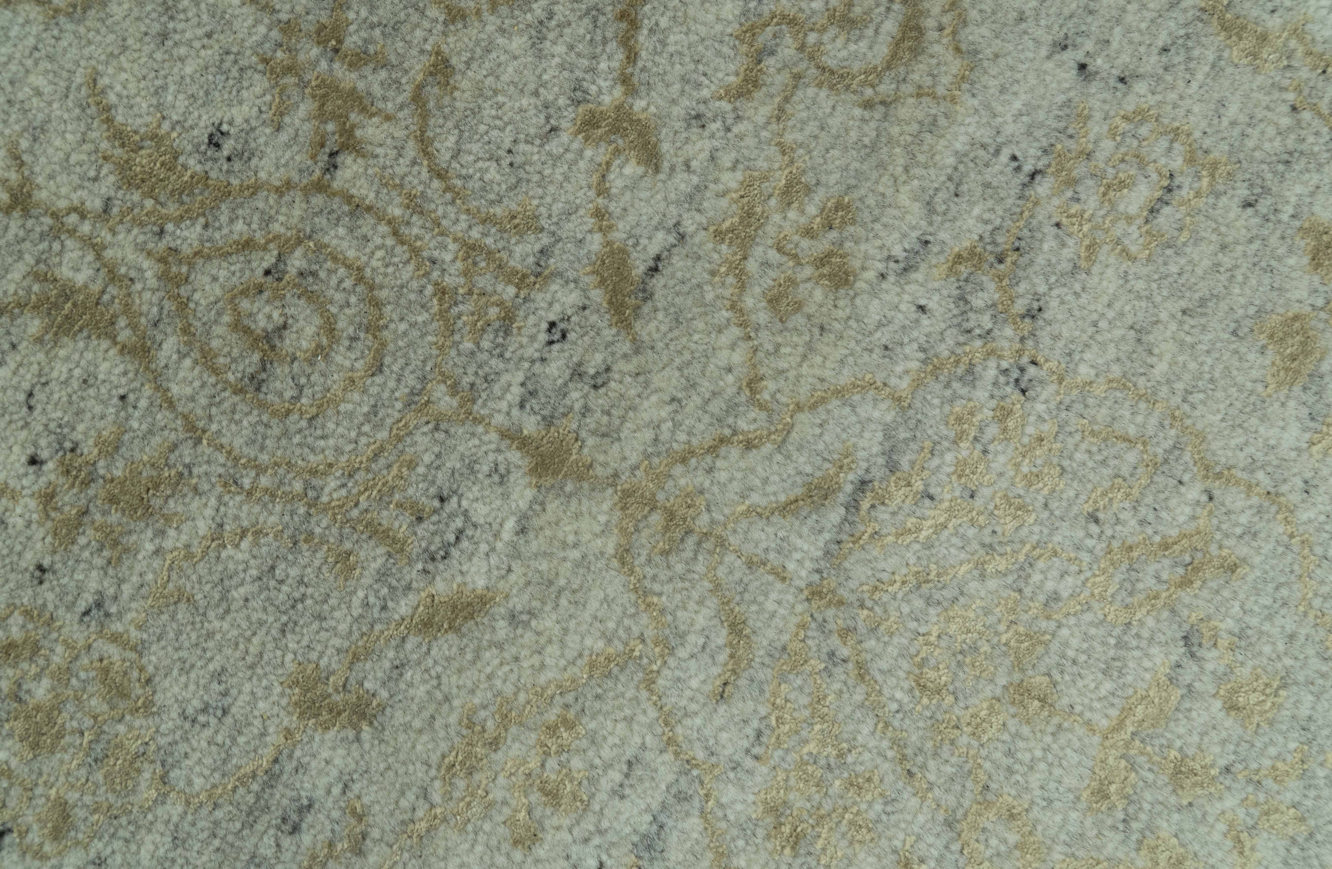 Traditional Design Ivory, Silver and Brown 7x9 Hand Knotted wool rug - Image 6