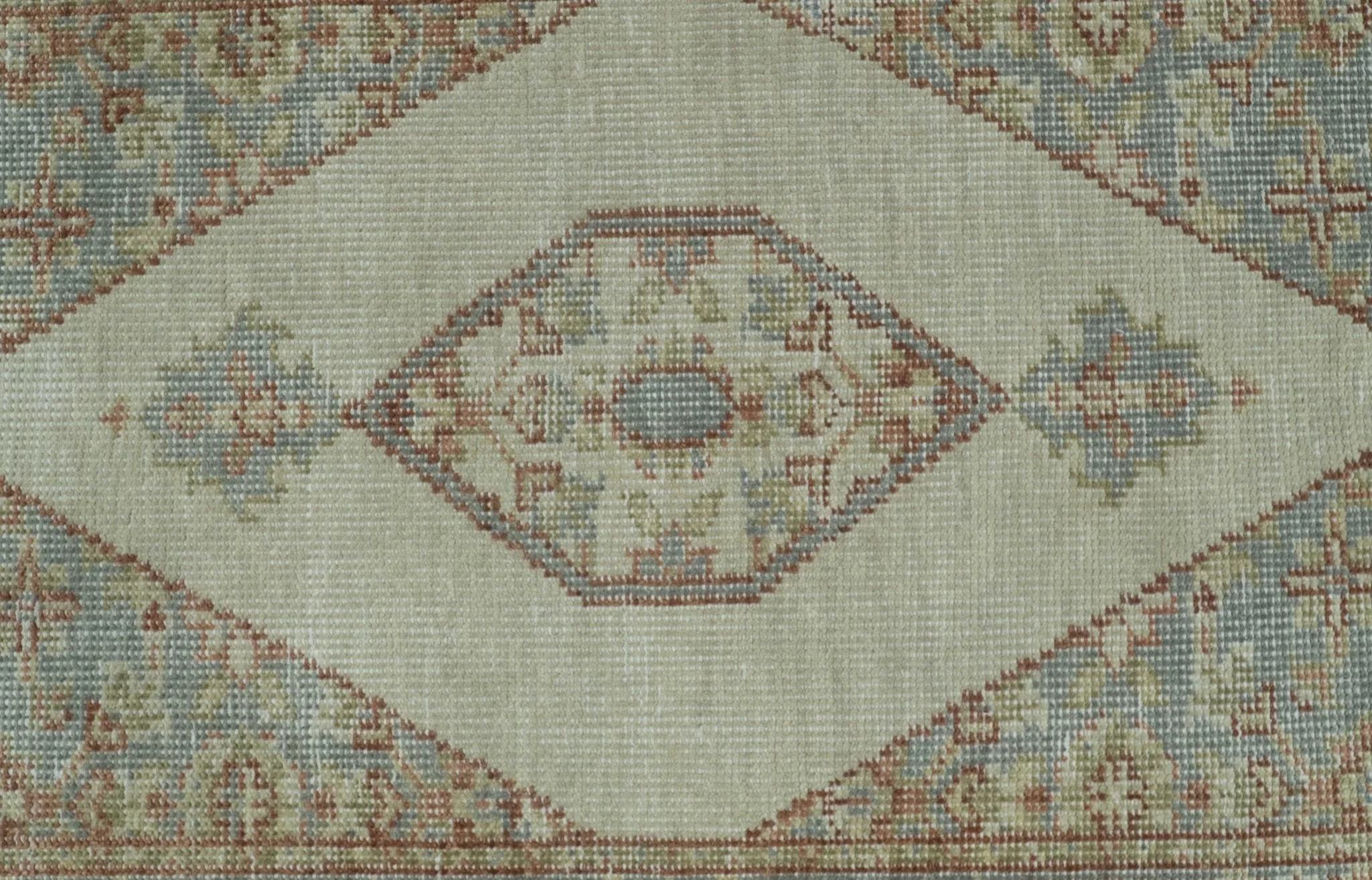 Traditional Heriz Design Beige And Blue Hand Knotted 3x5 Wool Area Rug - Image 7
