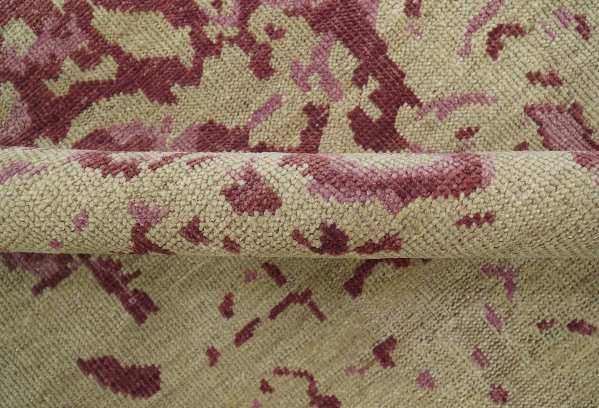 Traditional Transitional Beige And Pink Hand knotted Wool Area Rug - Image 7