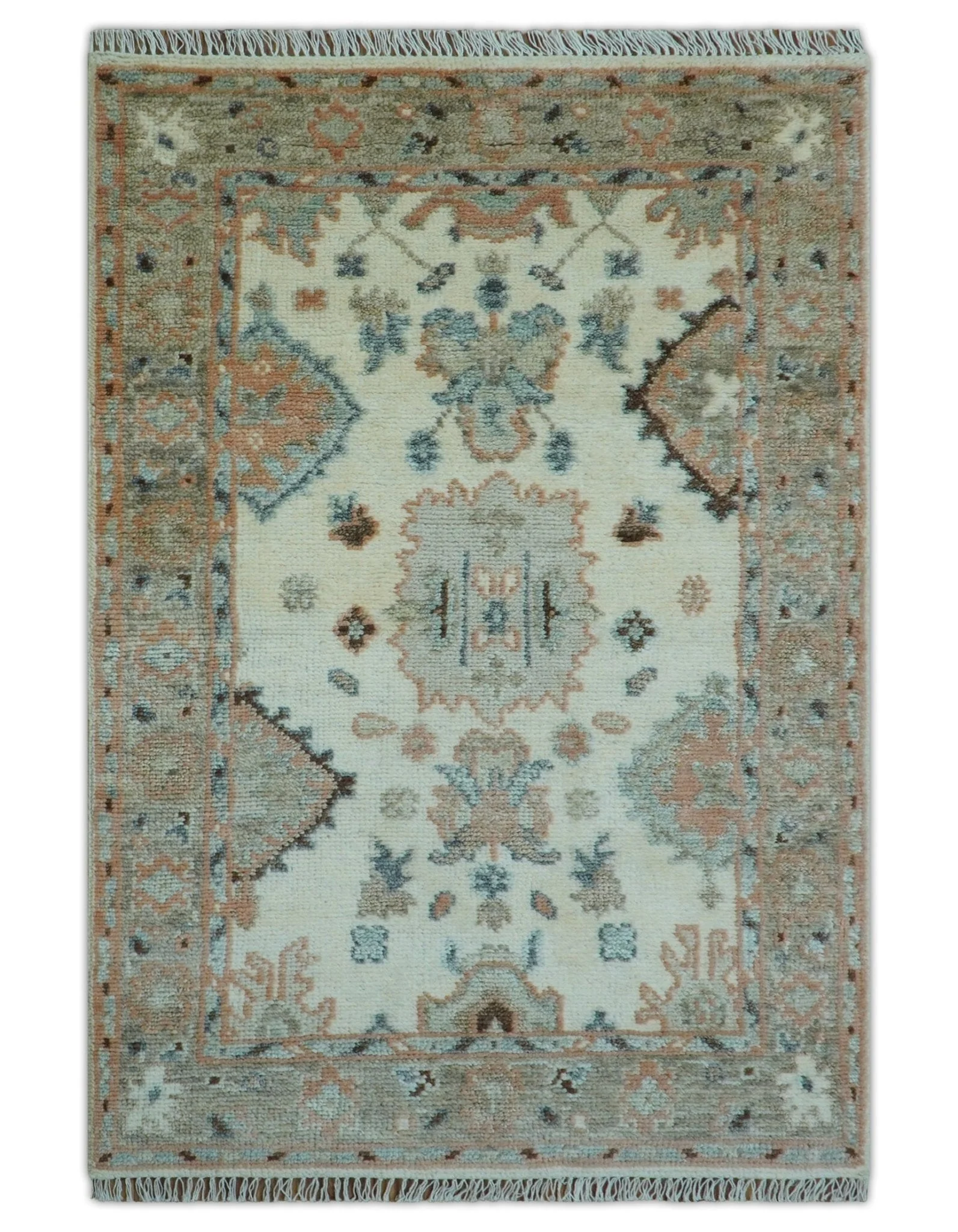 Traditional Turkish Design Beige 4x6 Hand knotted Wool Area Rug