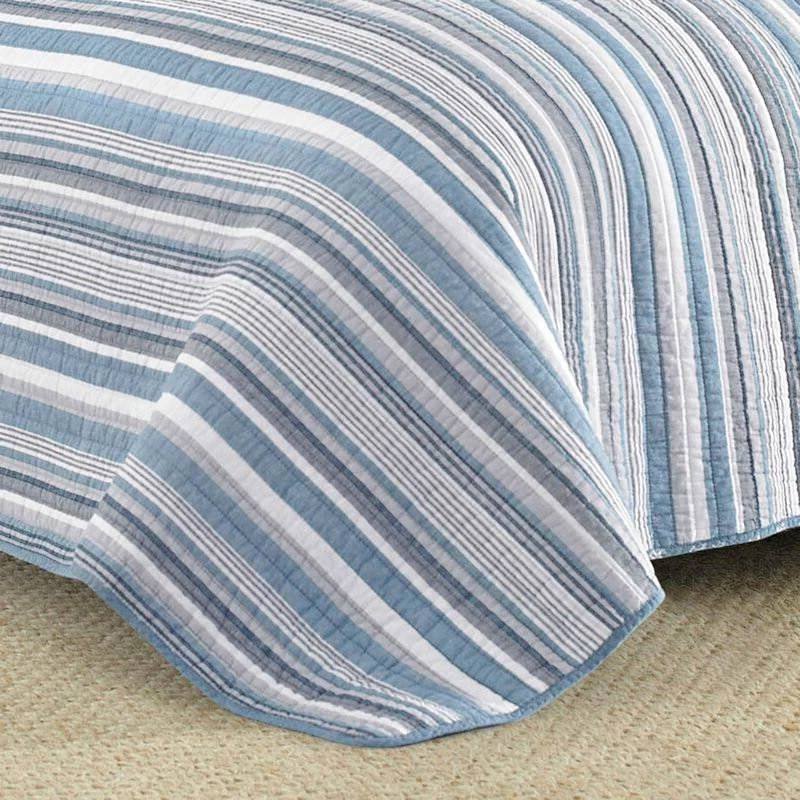 Twin 2 Piece Nautical Anchor Blues 100-Percent Cotton Reversible Quilt Set - Image 2