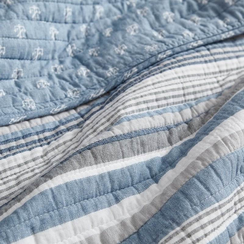 Twin 2 Piece Nautical Anchor Blues 100-Percent Cotton Reversible Quilt Set - Image 3