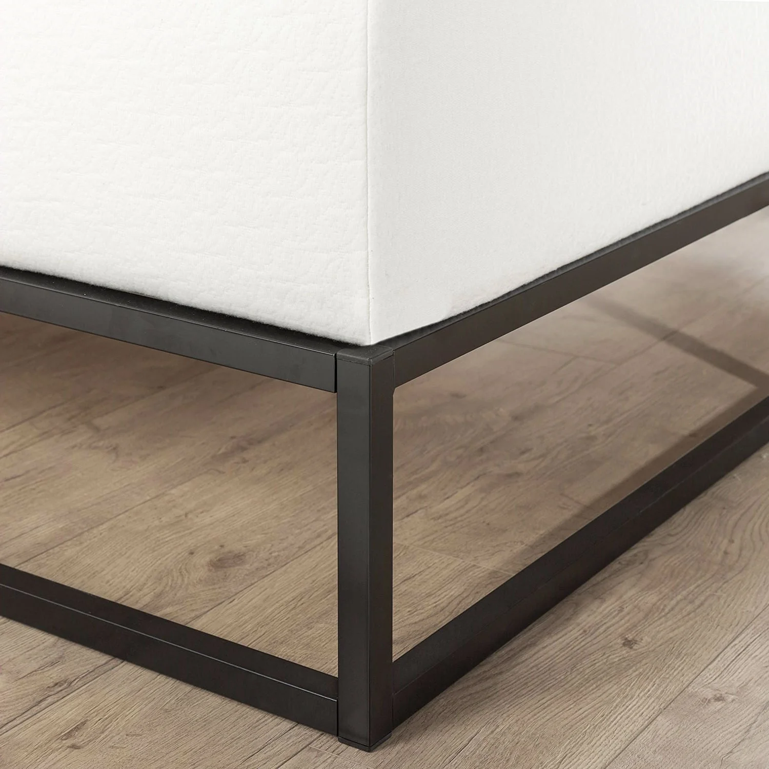 Twin size 10-inch Low Profile Modern Metal Platform Bed Frame with Wooden Slats - Image 5