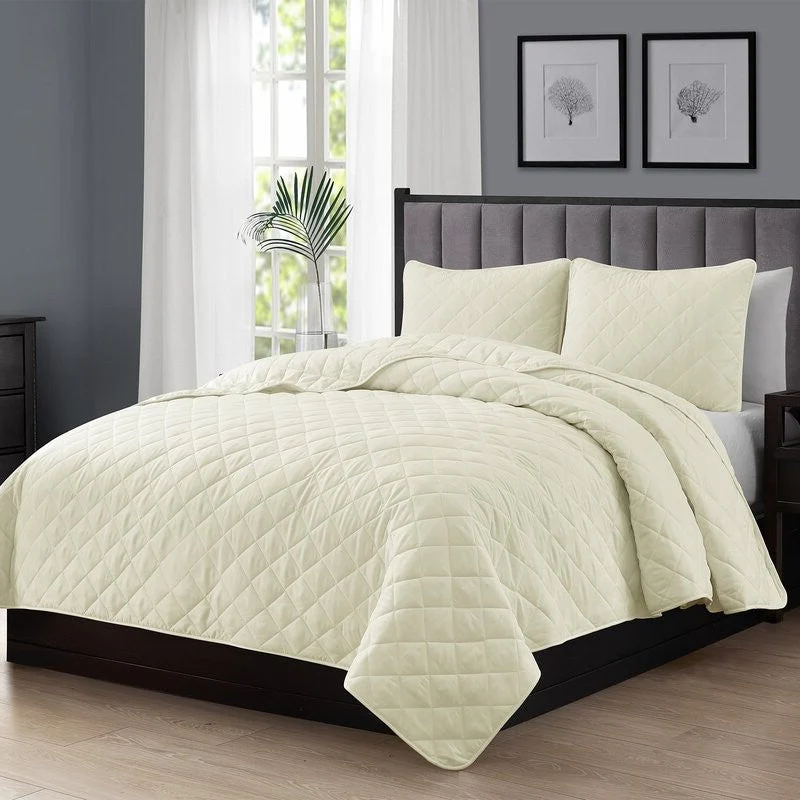 Twin/Twin XL 2-Piece Ivory Microfiber Reversible Diamond Quilt Set - Image 2