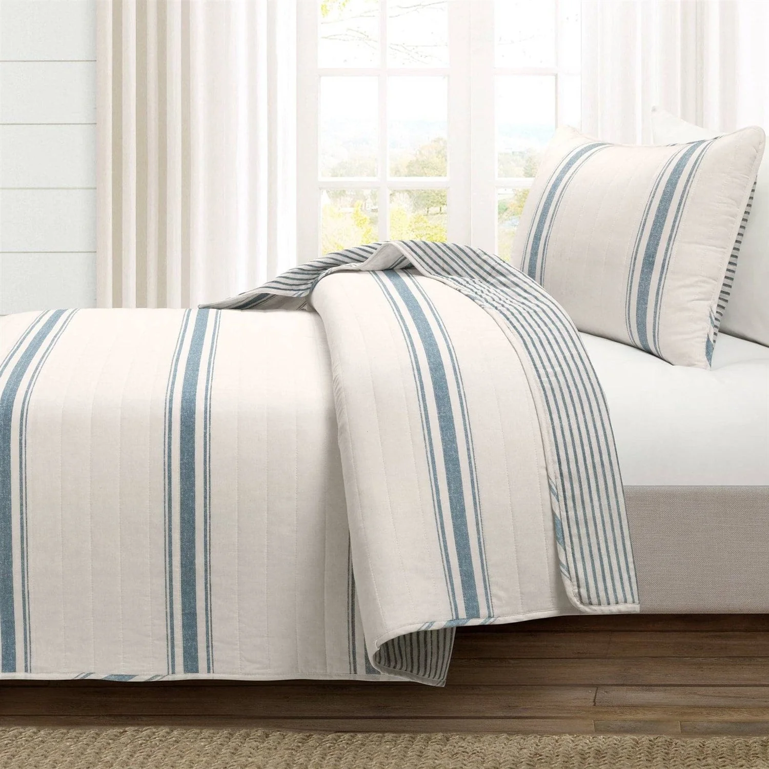 Twin/Twin XL Blue Off-White Stripe 2 Piece Reversible Cotton Quilt Set - Image 2